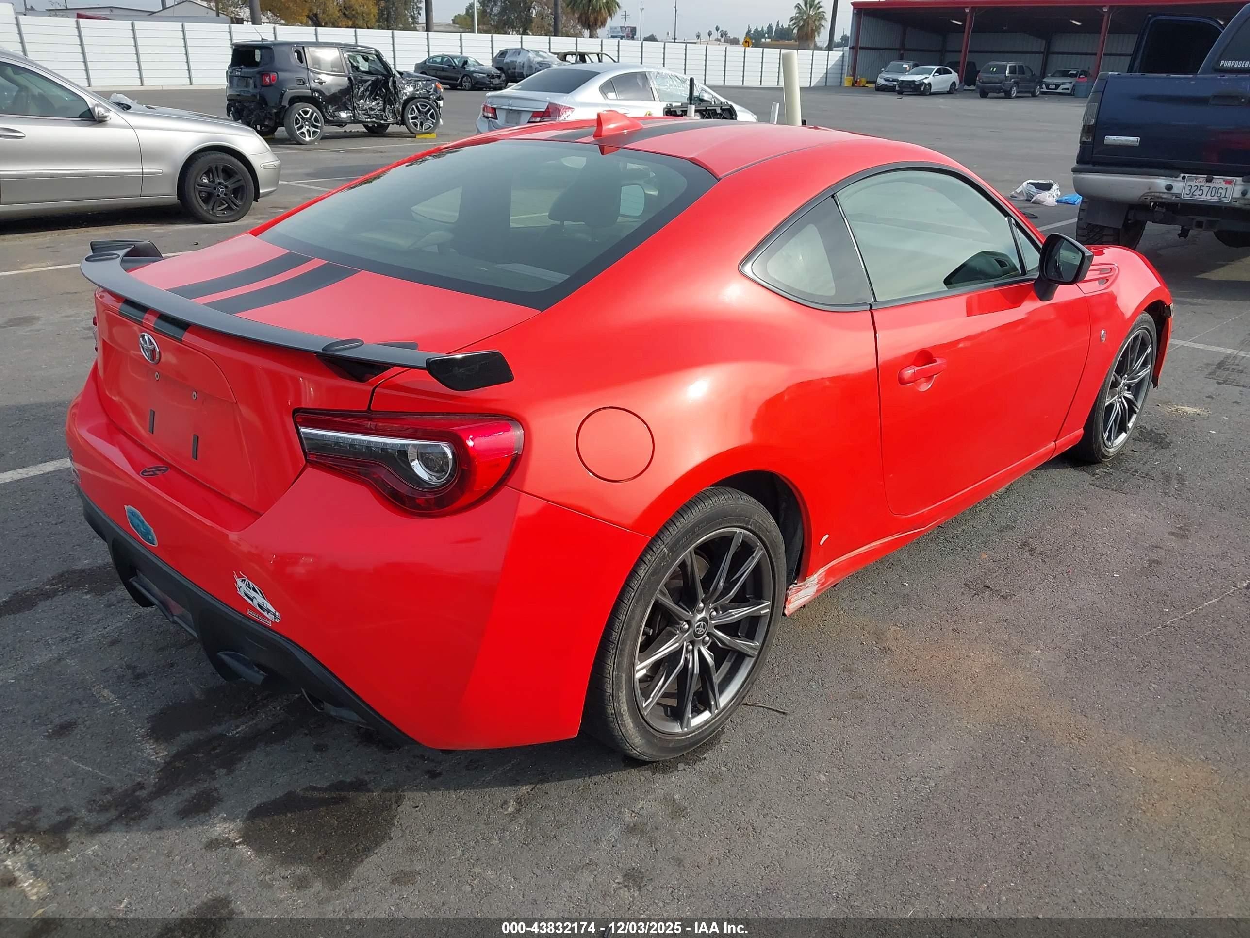 TOYOTA 86 image 4