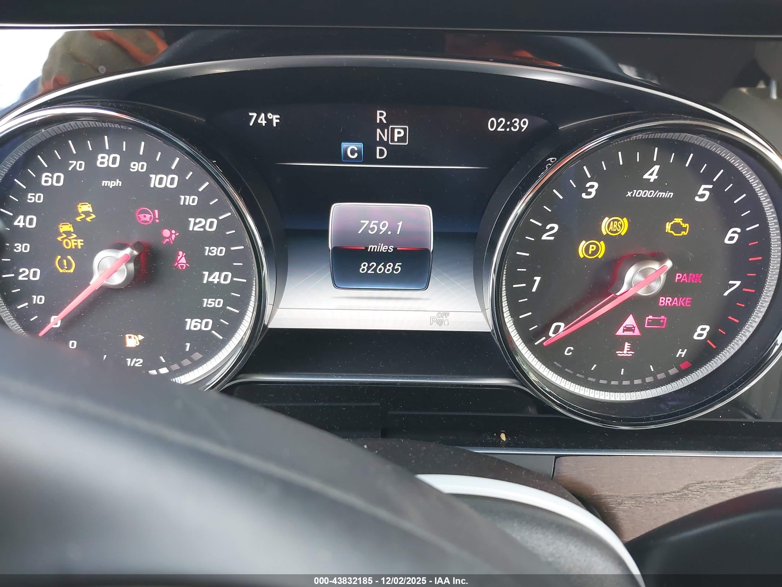 MERCEDES-BENZ E image 7