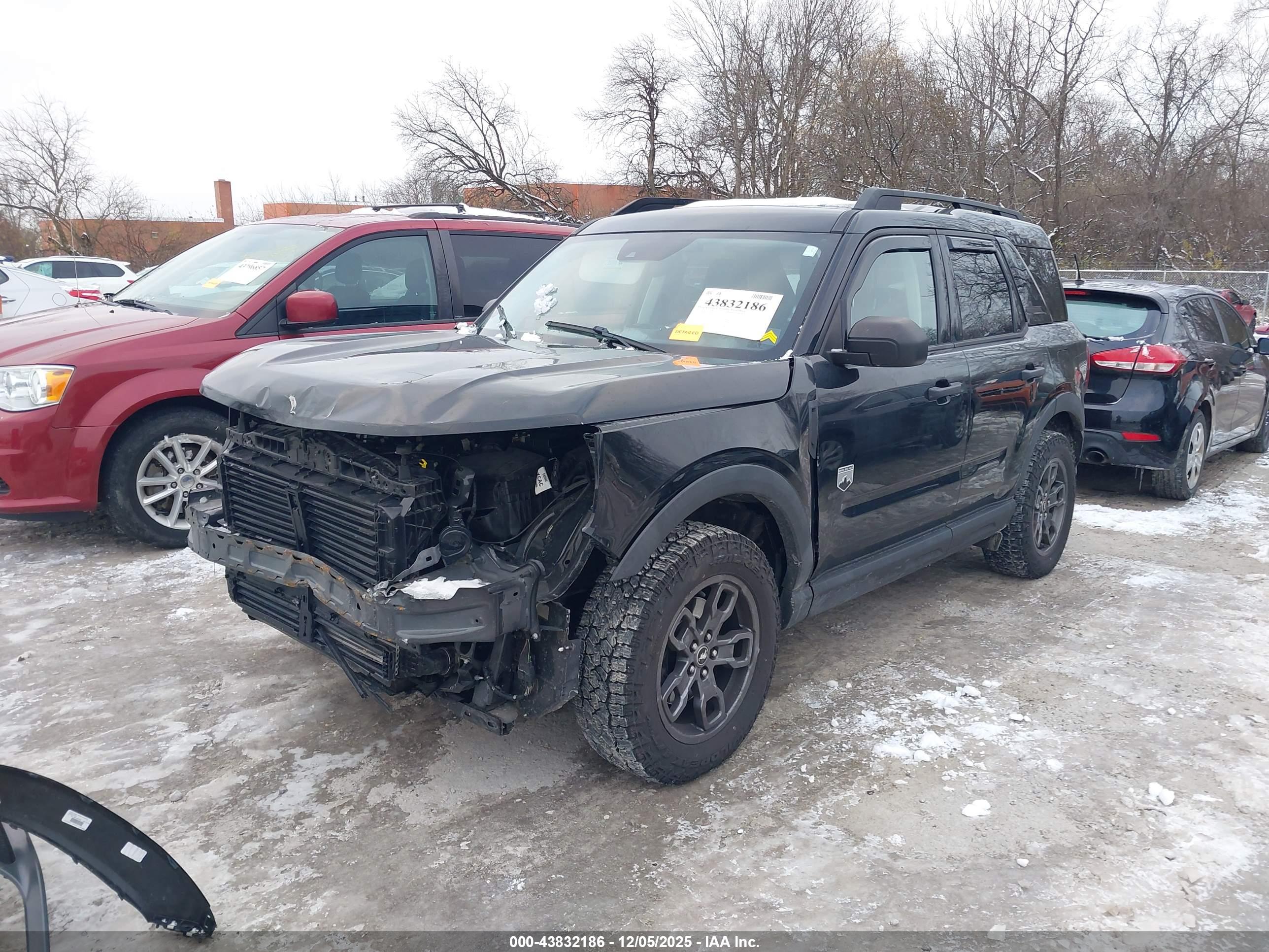 FORD BRONCO image 2