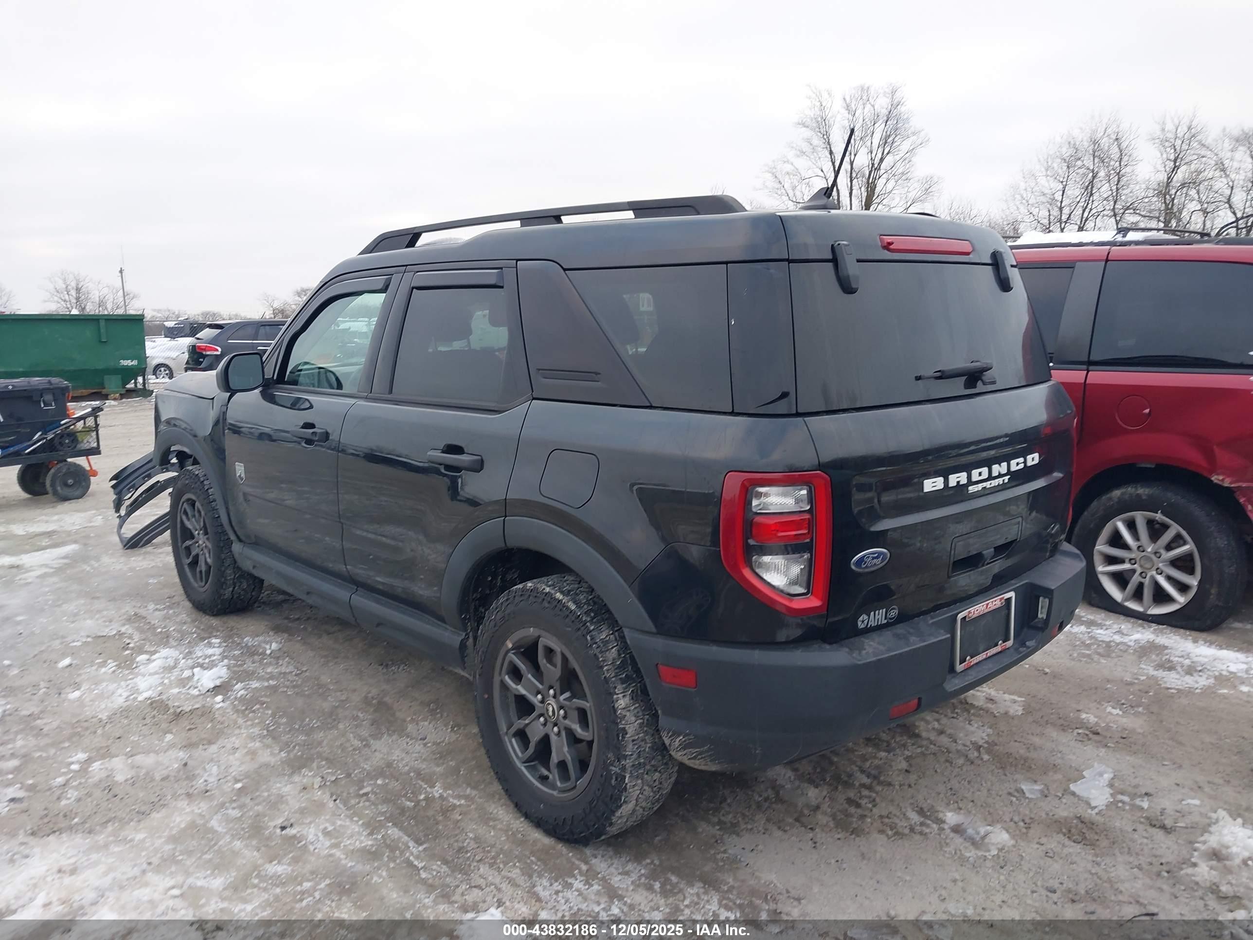 FORD BRONCO image 3