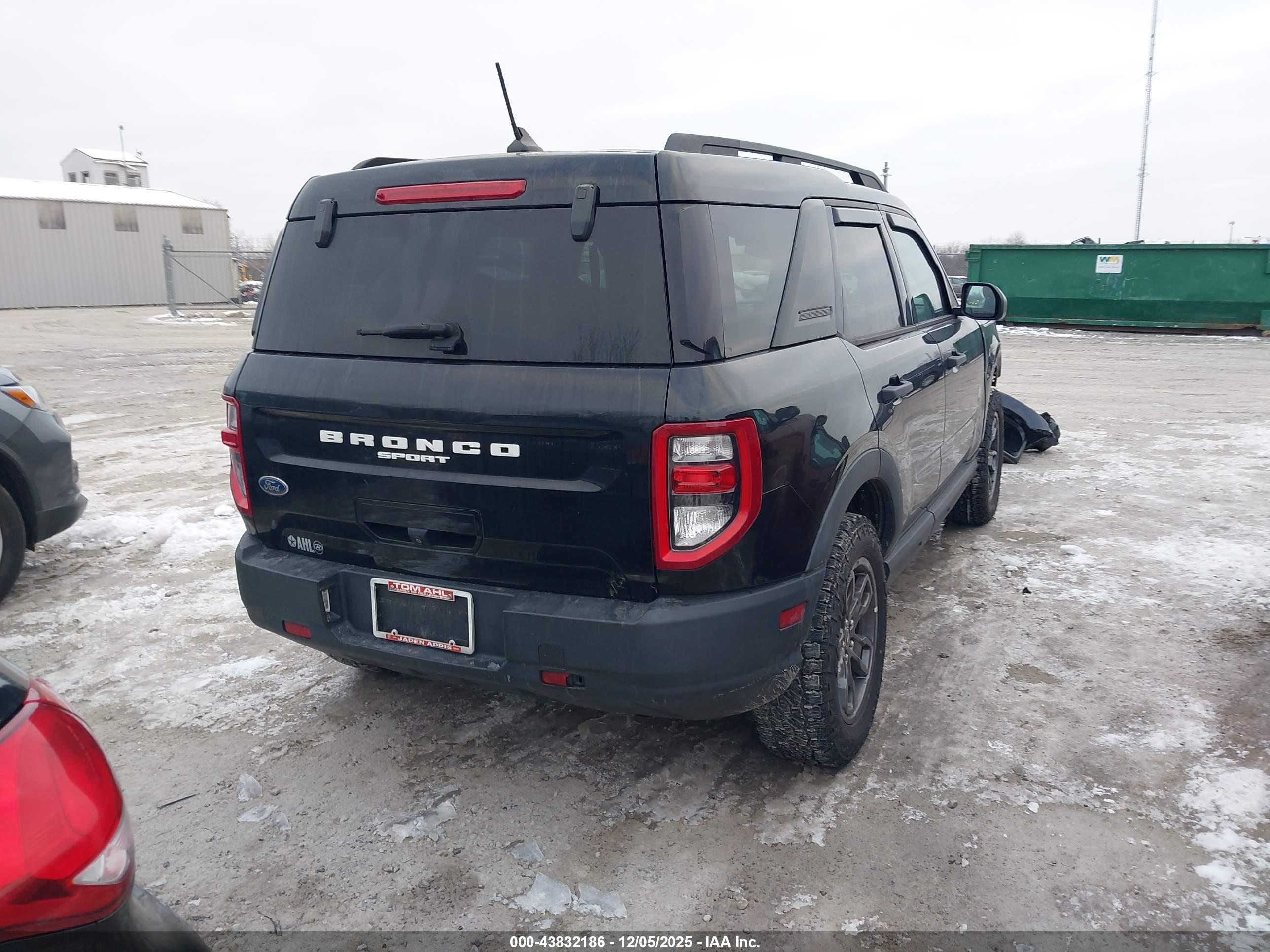 FORD BRONCO image 4