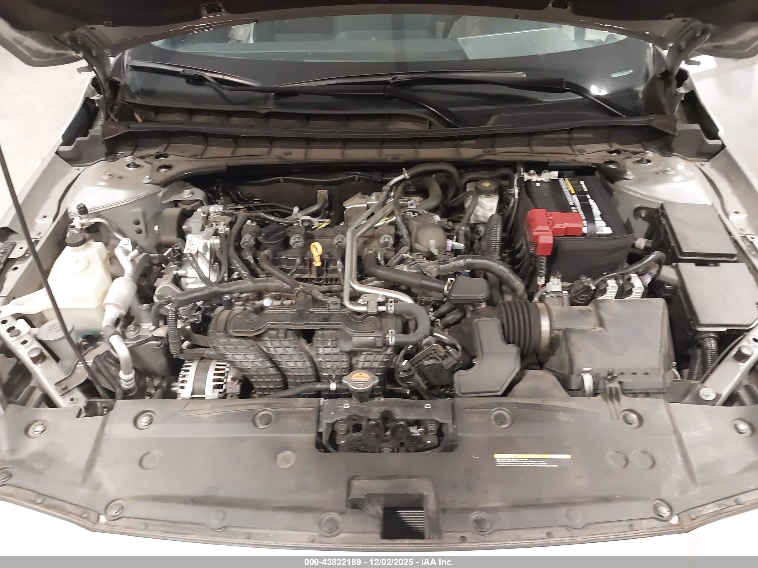 NISSAN ALTIMA image 10