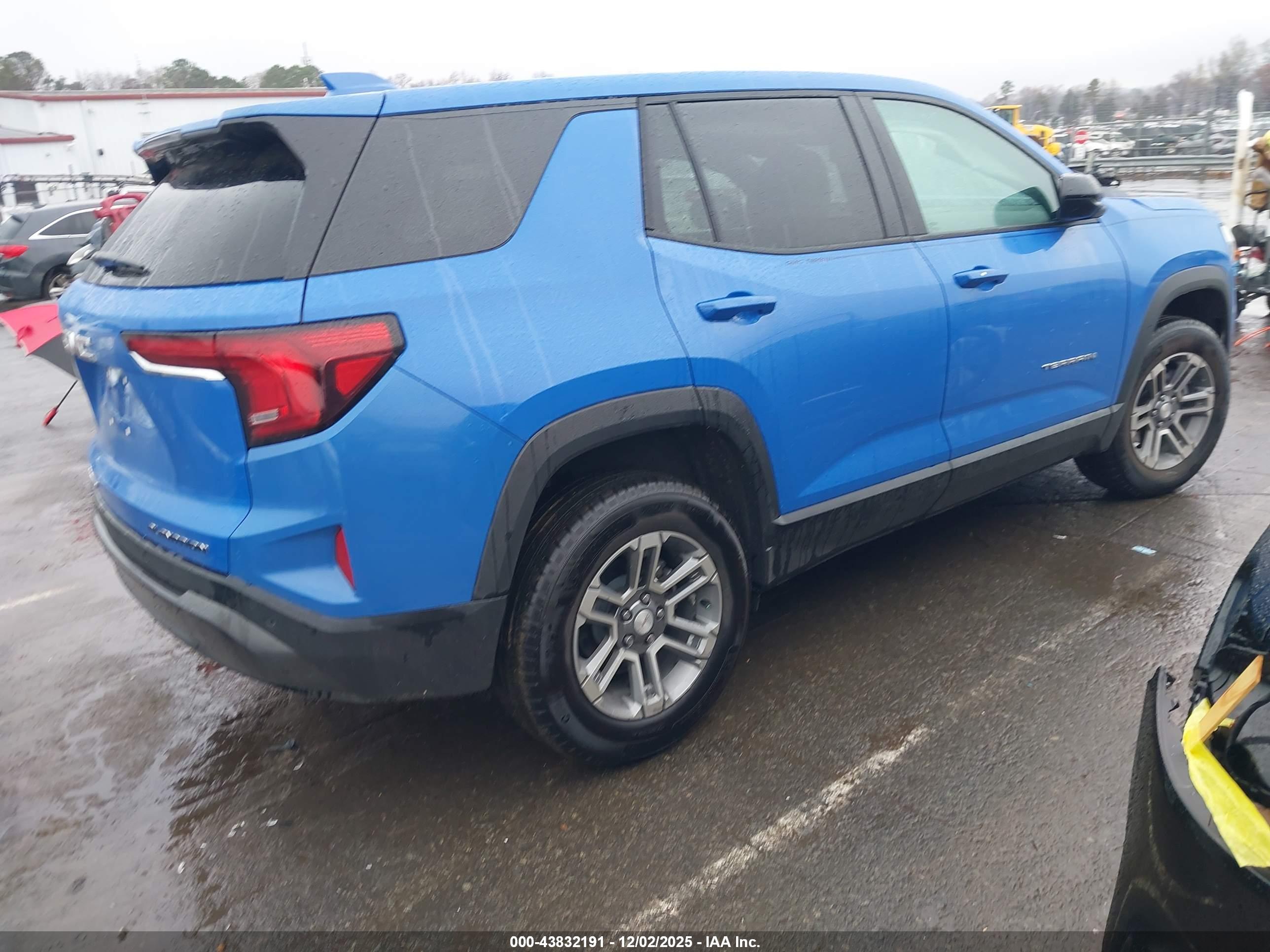 GMC TERRAIN image 4