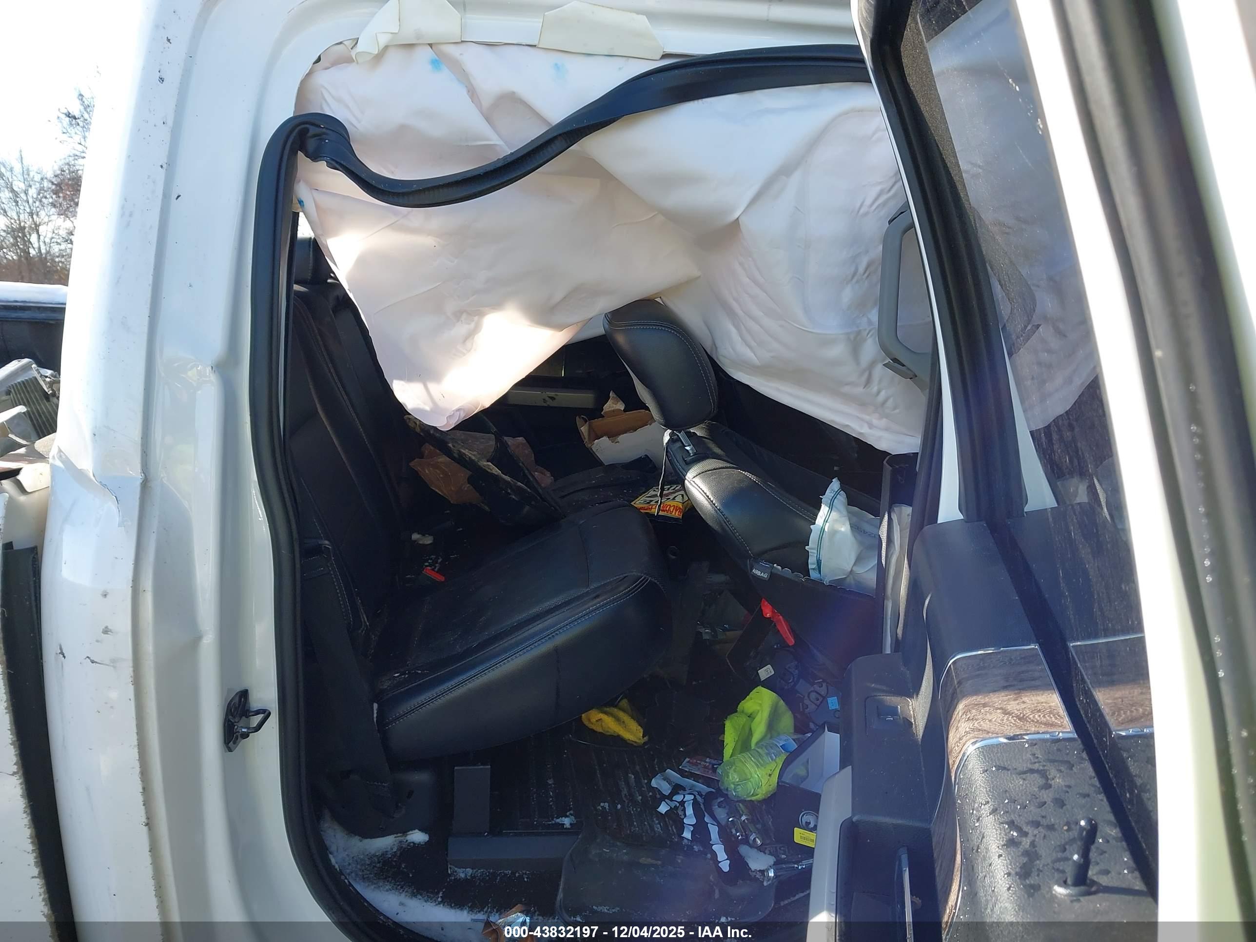 FORD F-250 image 8