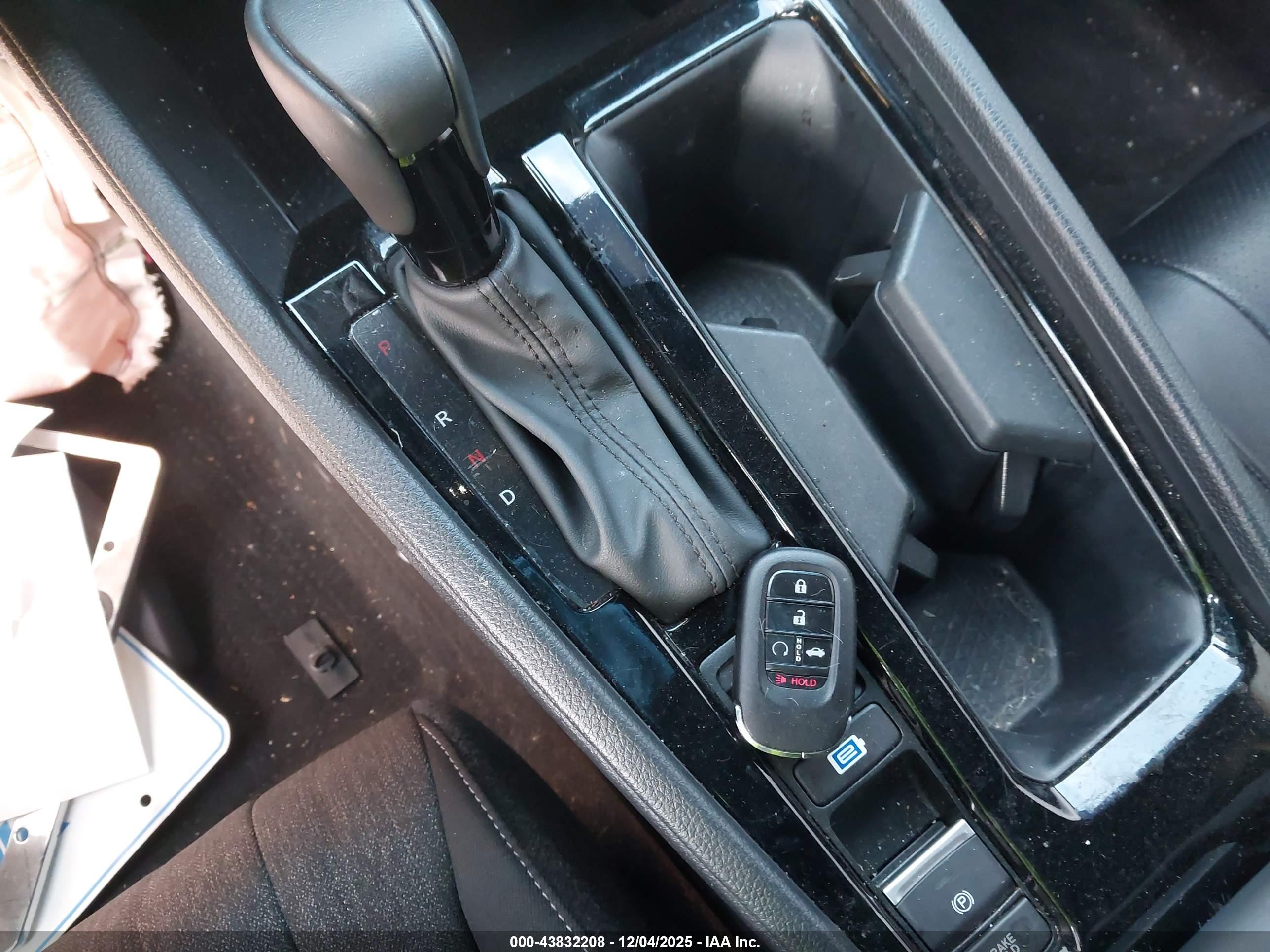 HONDA ACCORD image 11