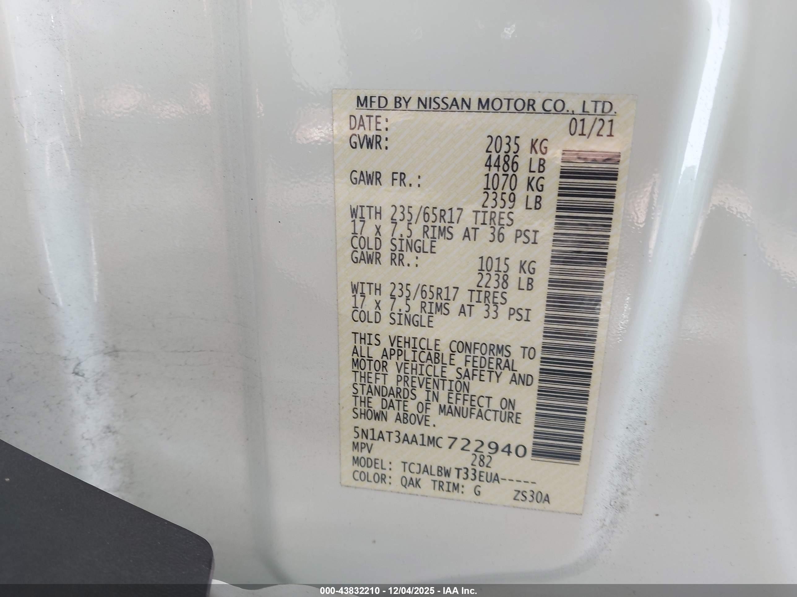 NISSAN ROGUE image 9