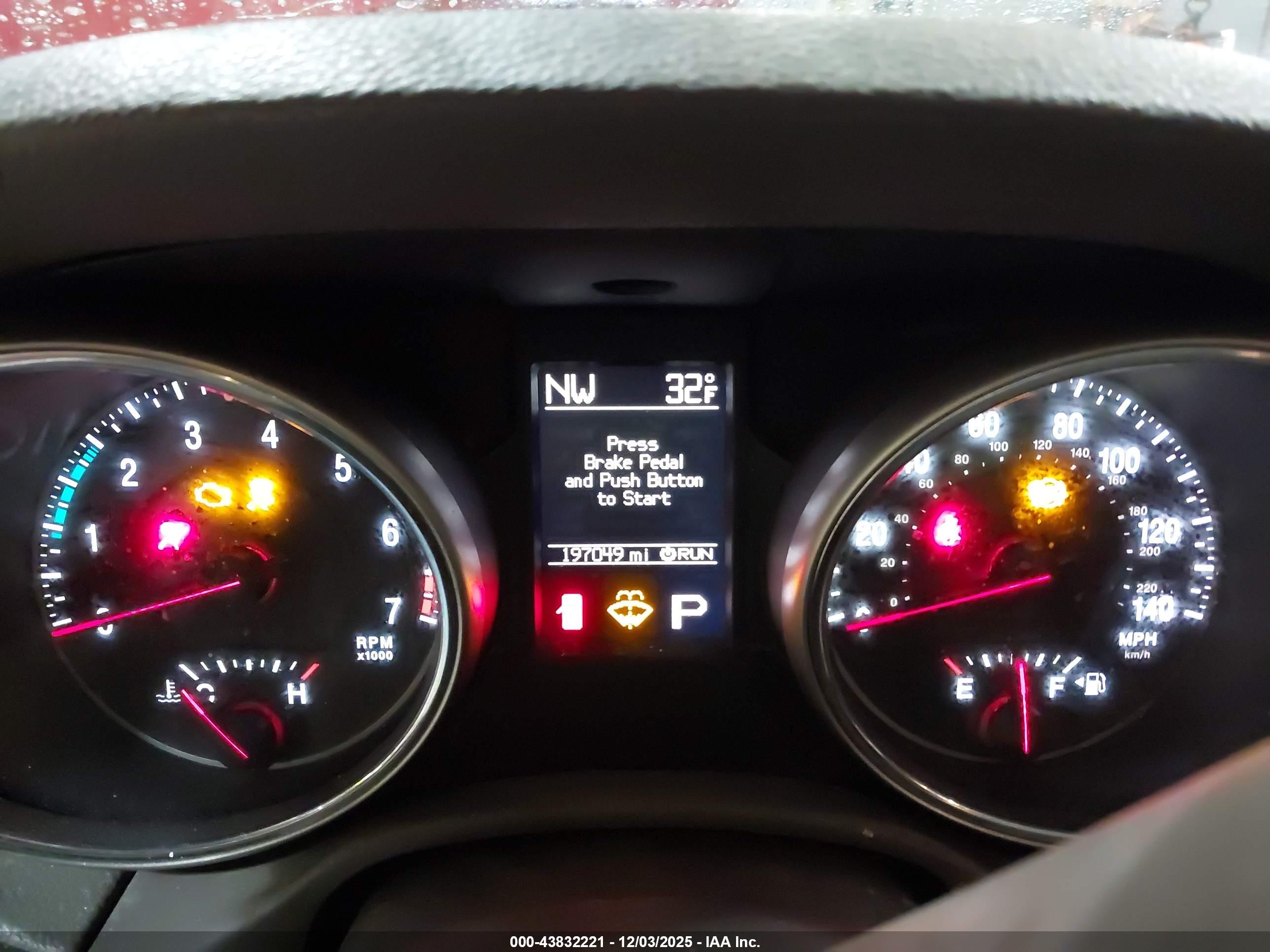 JEEP GRAND image 7