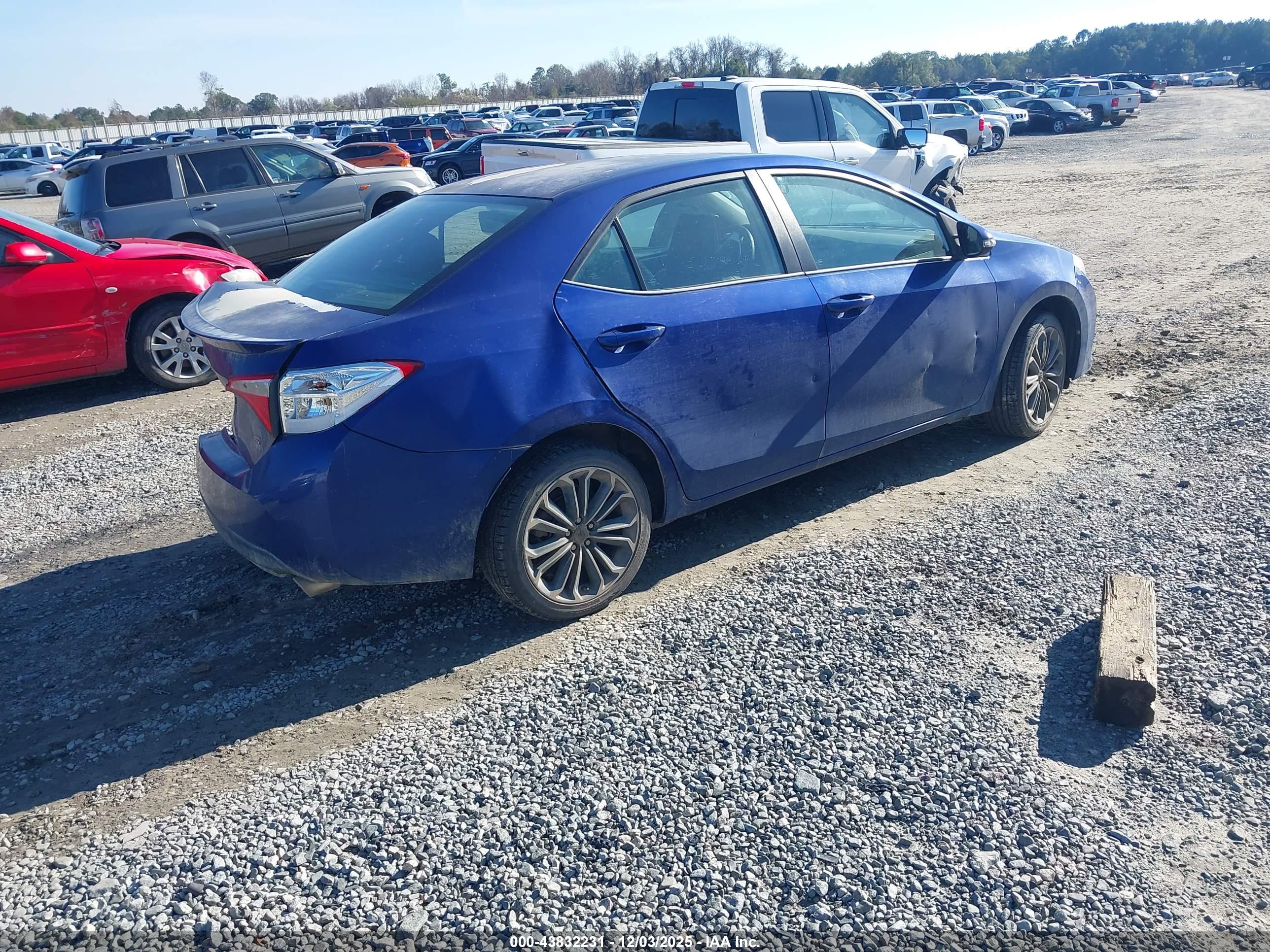 TOYOTA COROLLA image 4