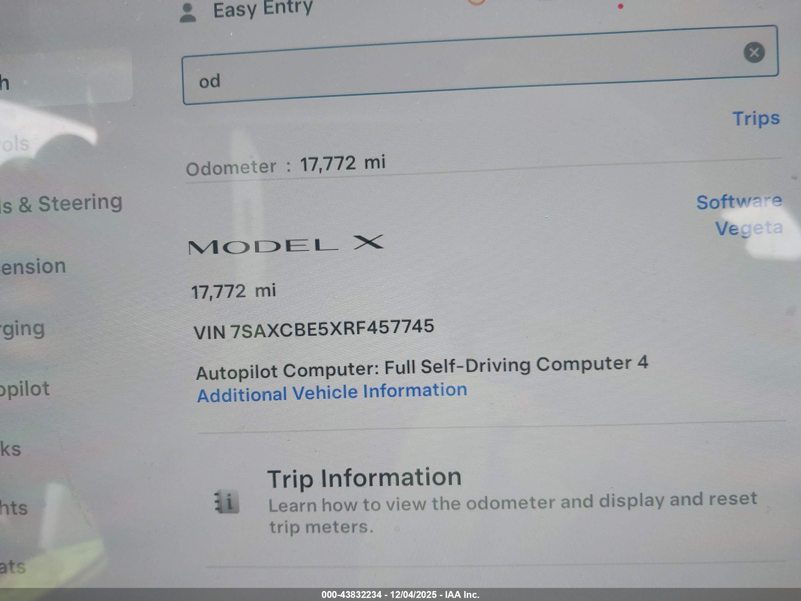 TESLA MODEL image 7