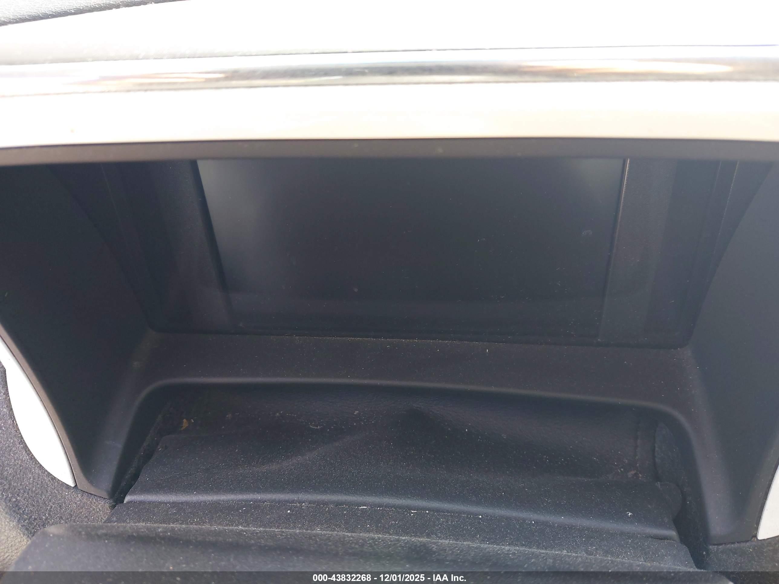 CHEVROLET VOLT image 7