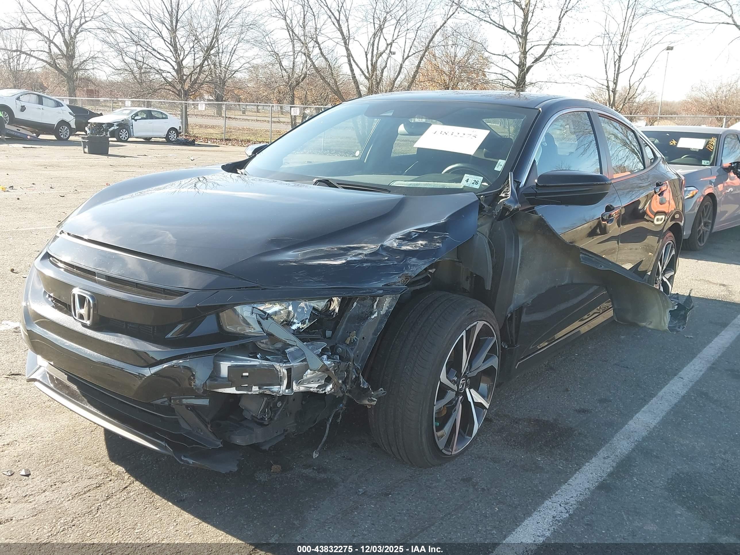 HONDA CIVIC image 2