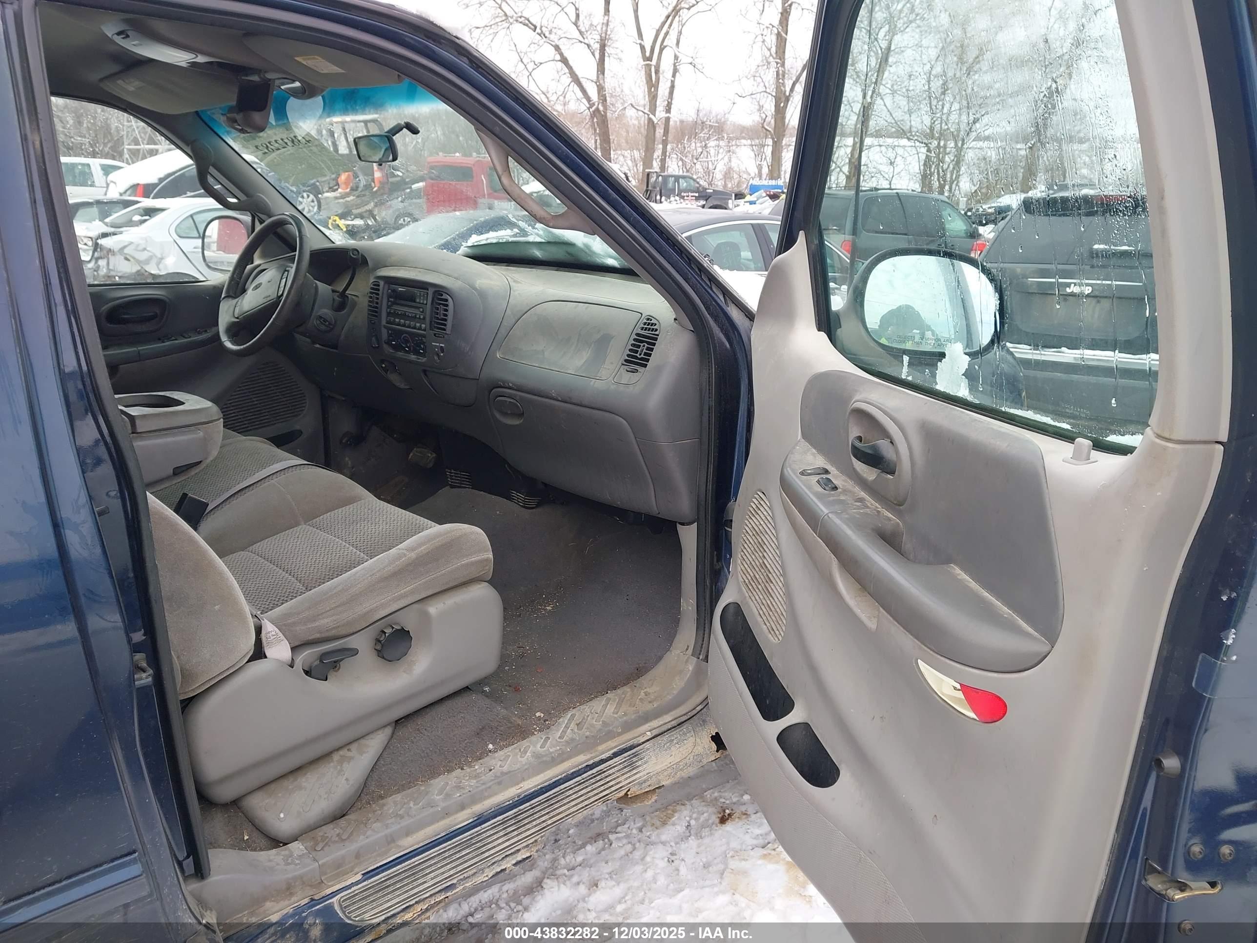 FORD F-150 image 5