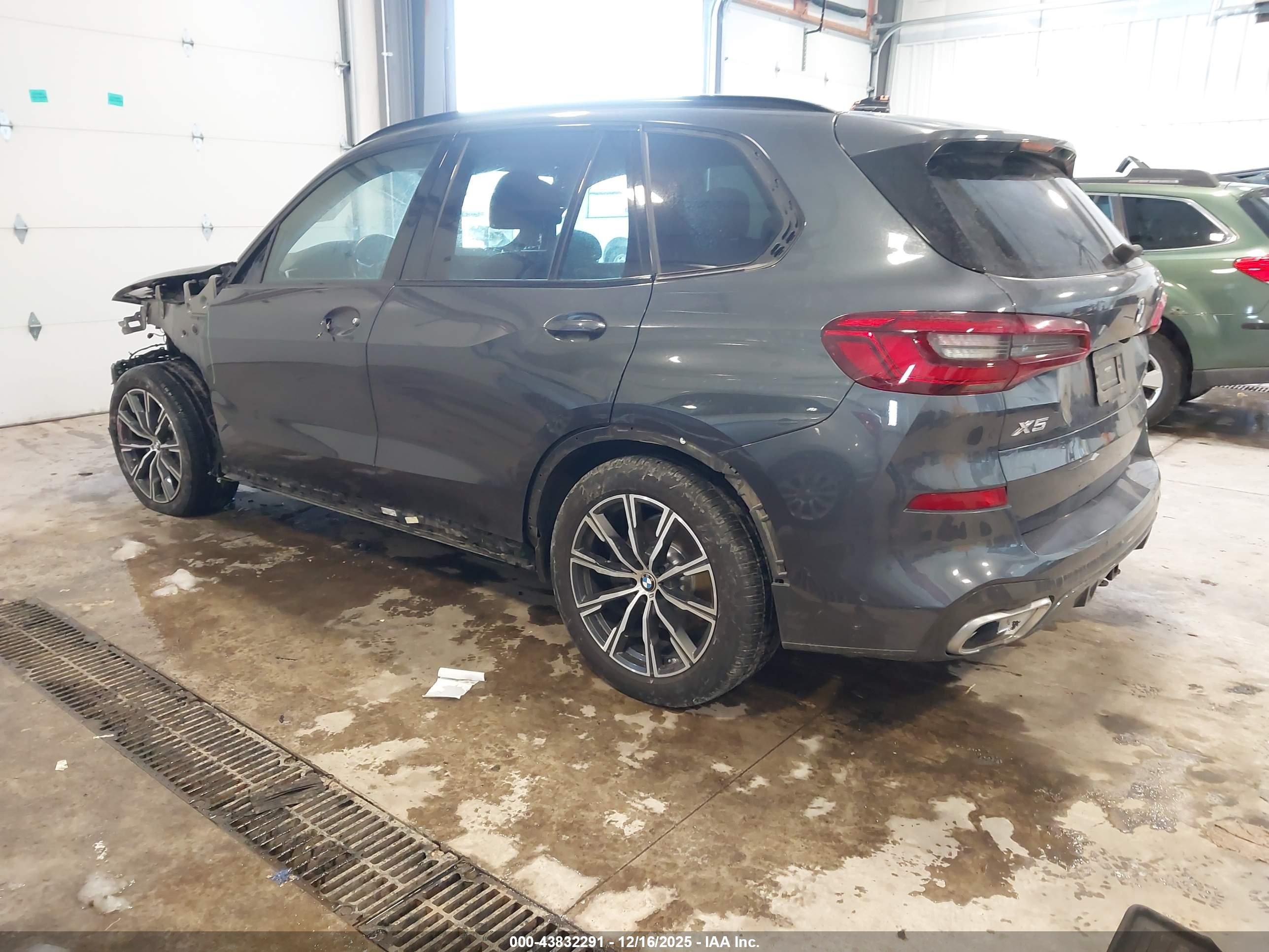 BMW X5 image 3