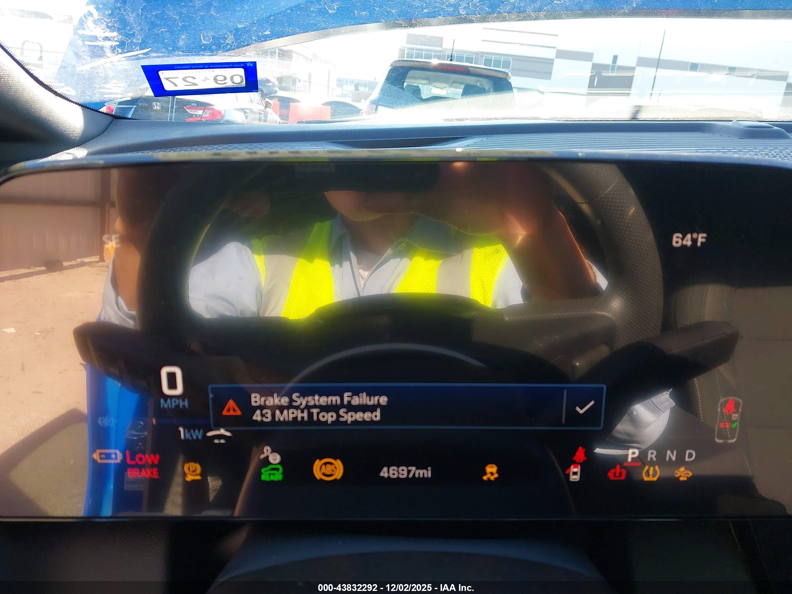 CHEVROLET EQUINOX image 7