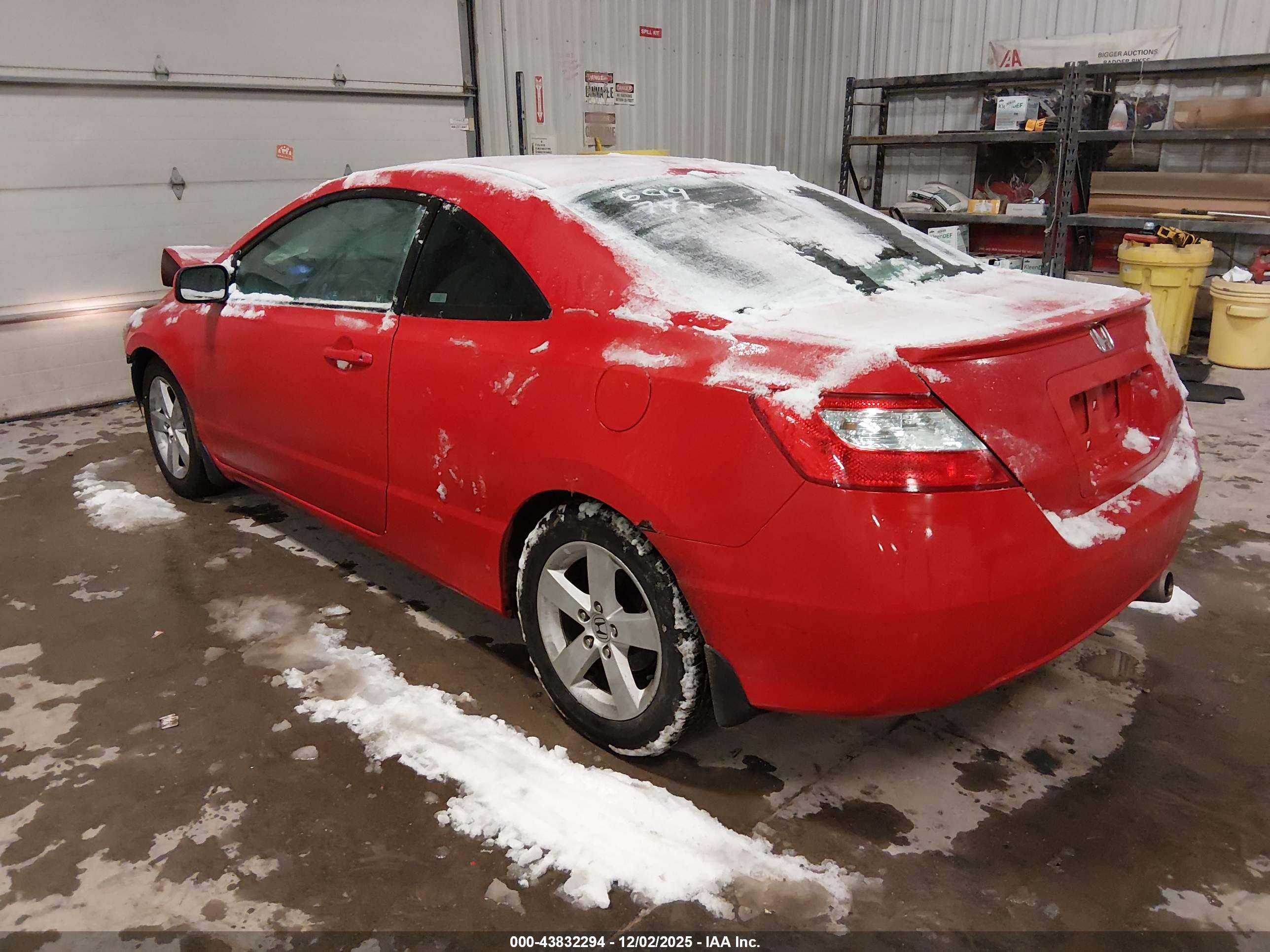 HONDA CIVIC image 3