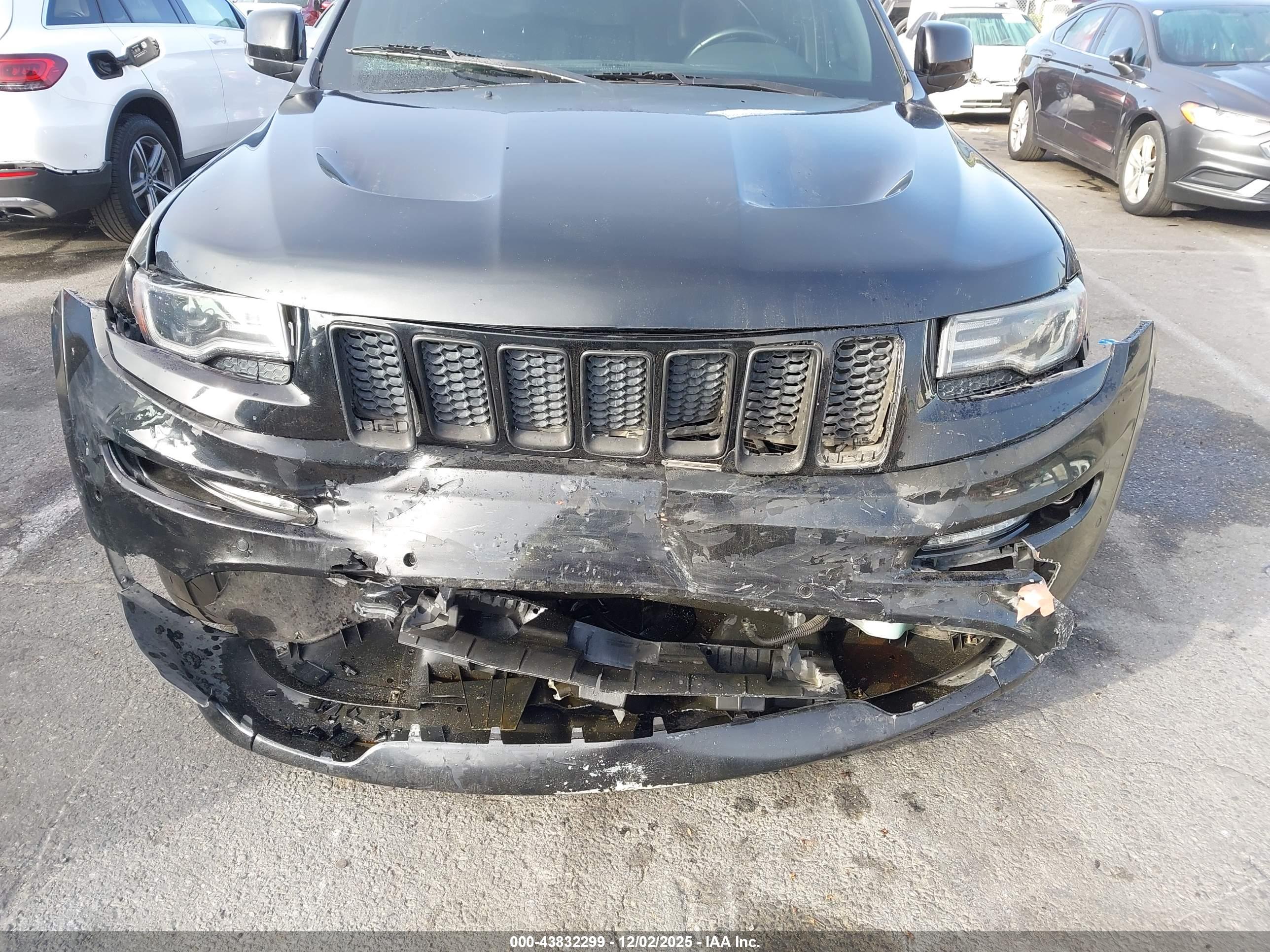 JEEP GRAND image 6