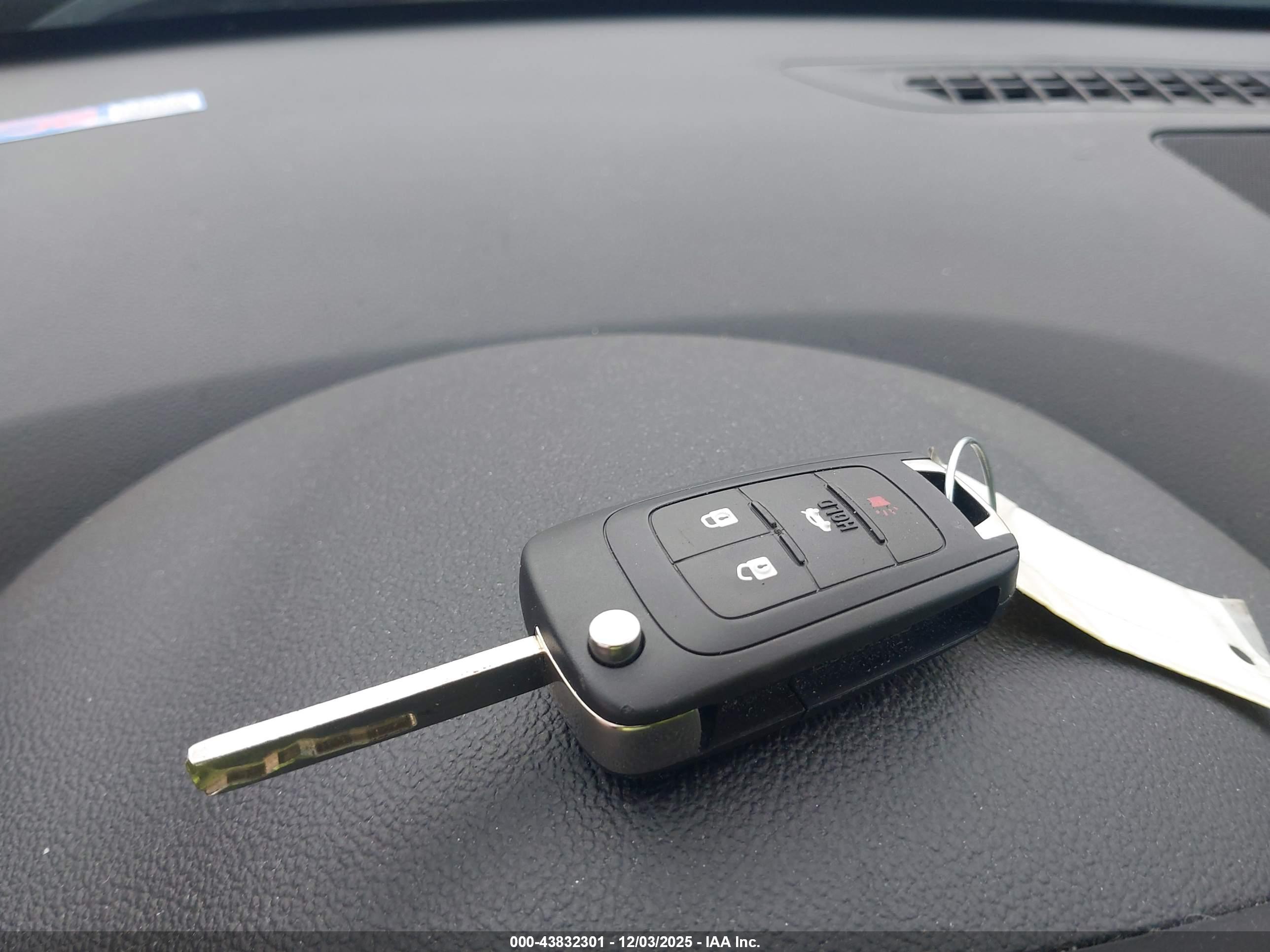 CHEVROLET CRUZE image 11