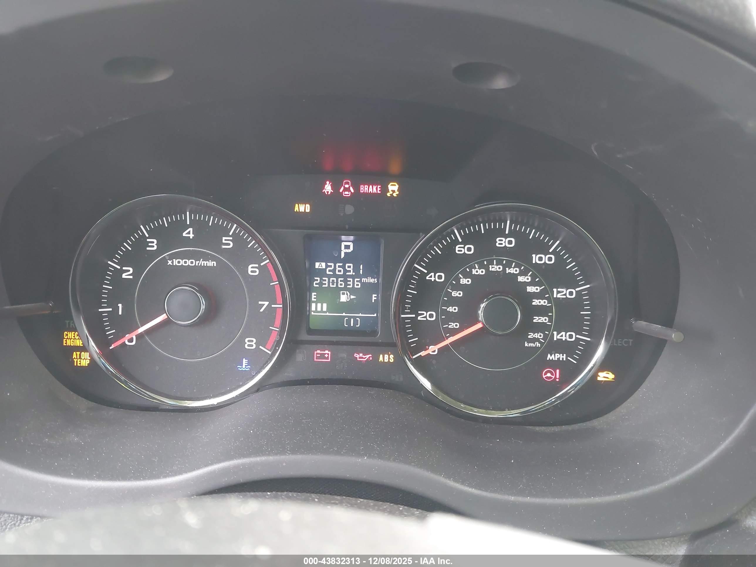 SUBARU FORESTER image 7