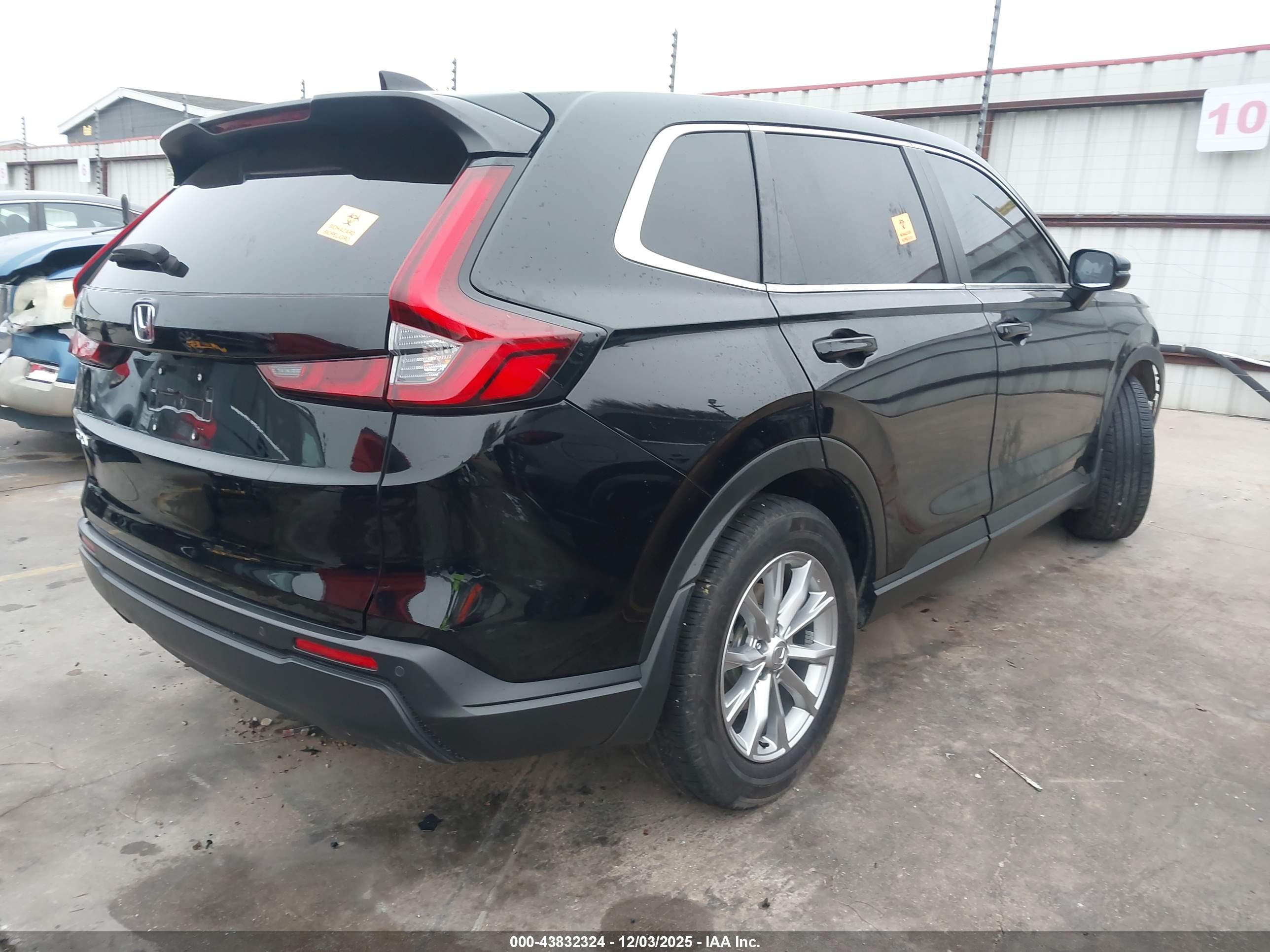 HONDA CR-V image 4