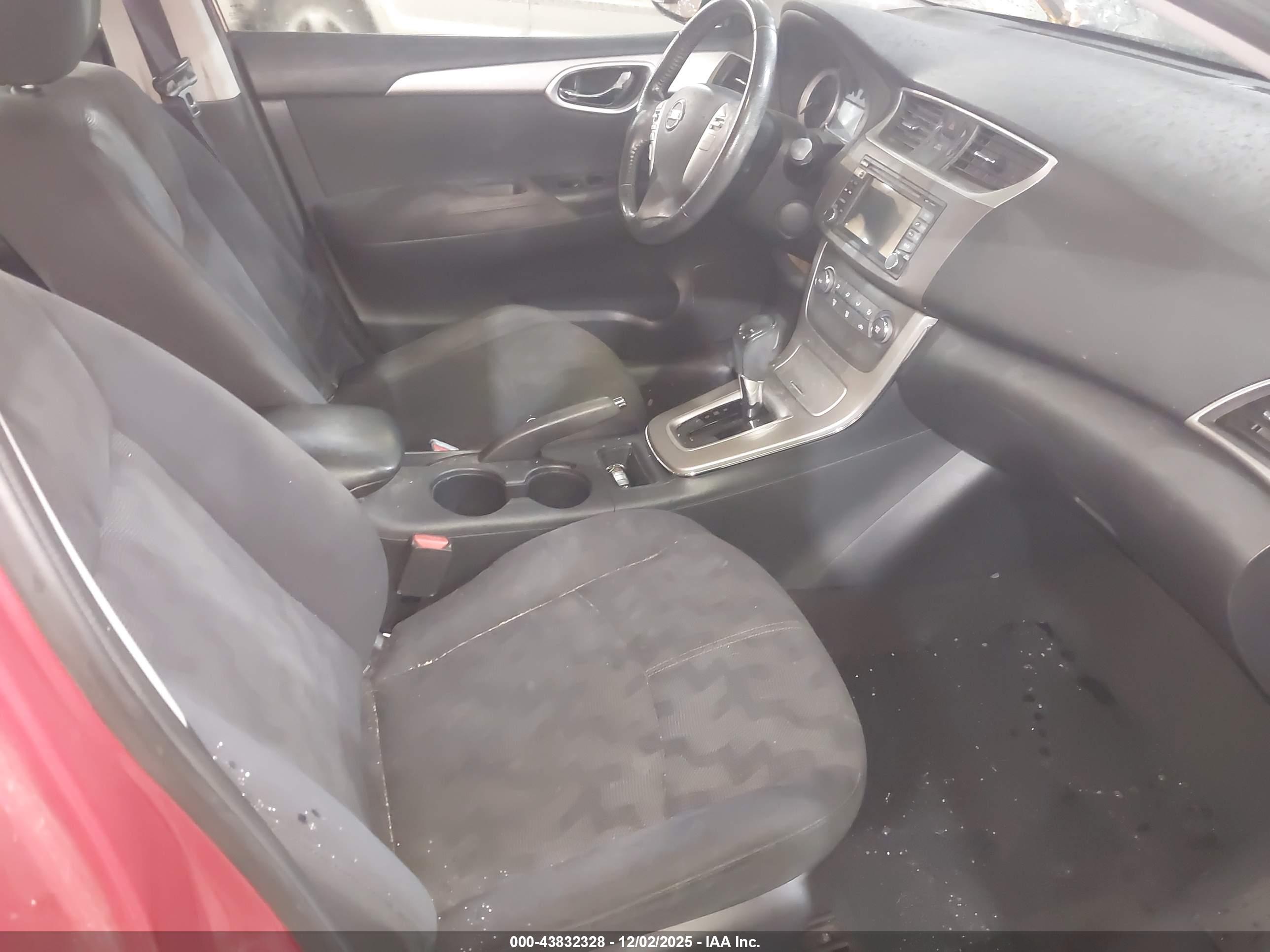 NISSAN SENTRA image 5