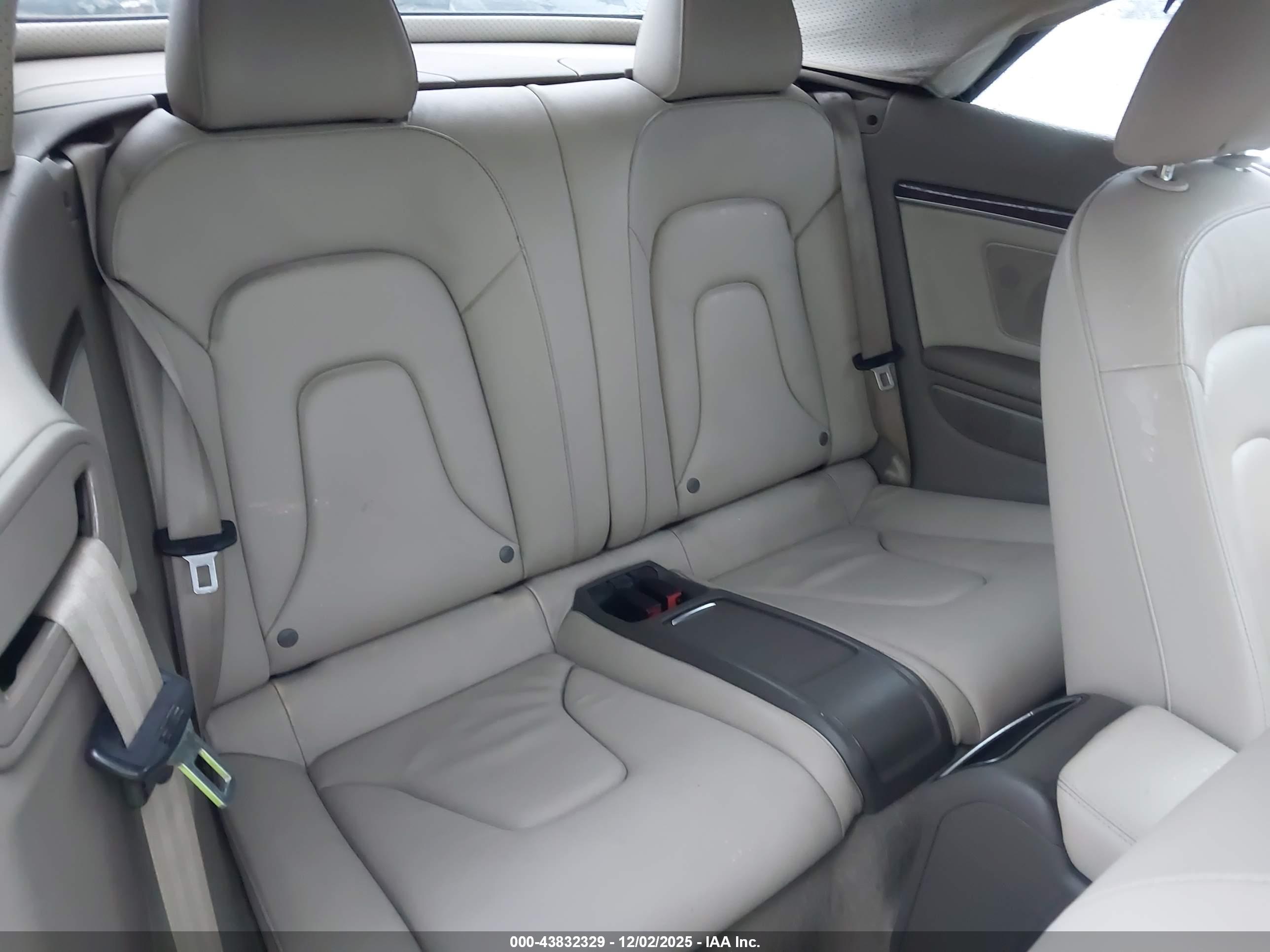 AUDI A5 image 8