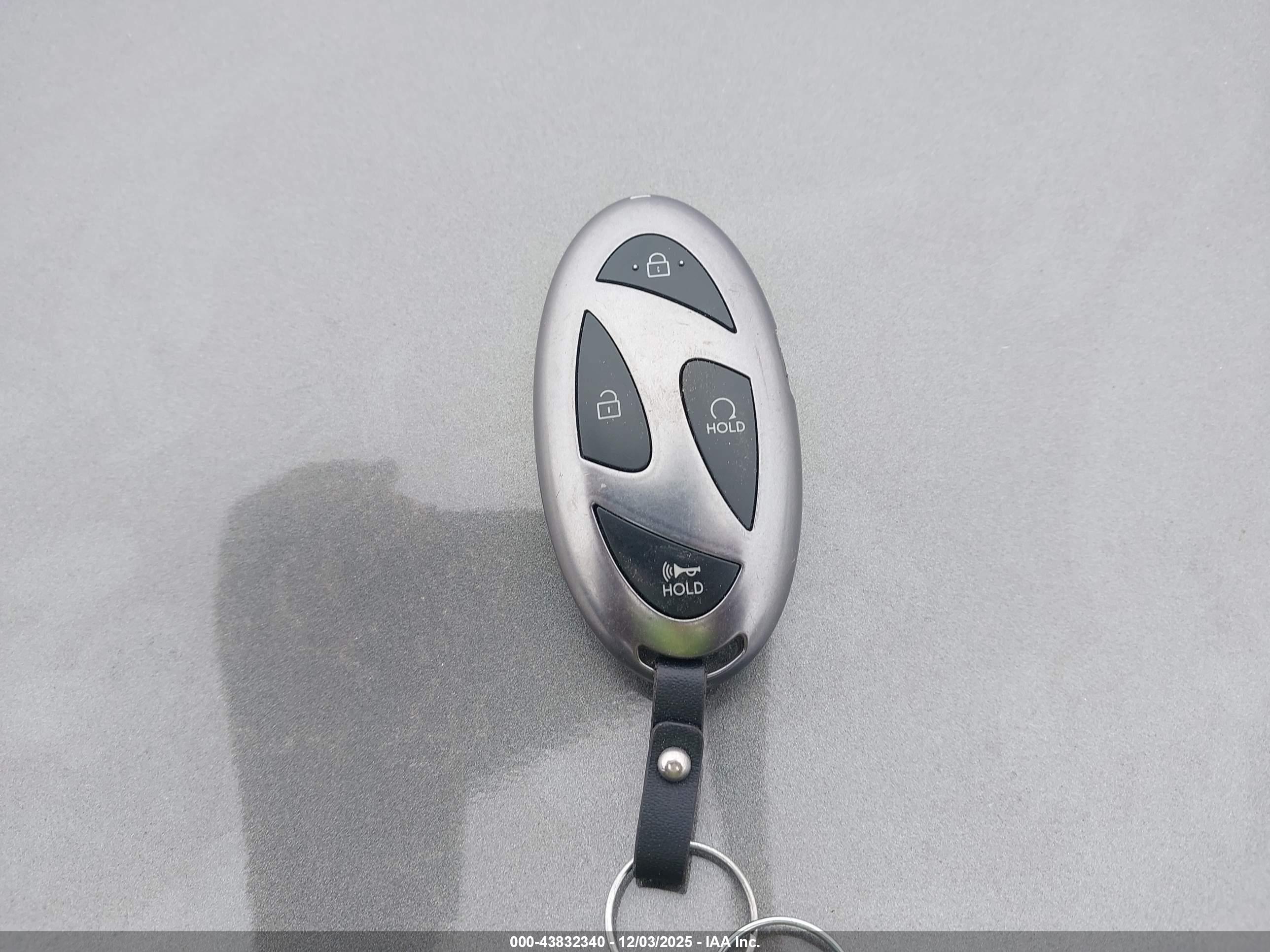 HYUNDAI ELANTRA image 11