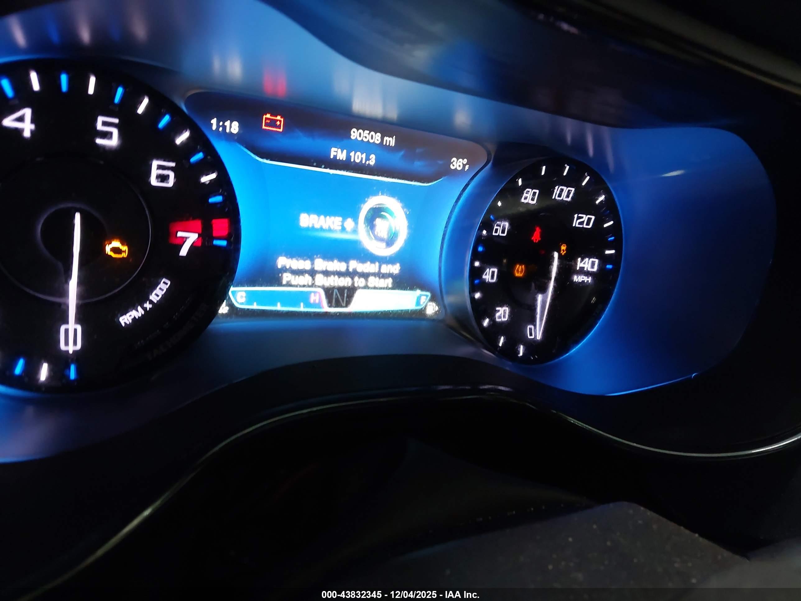 CHRYSLER 200 image 7