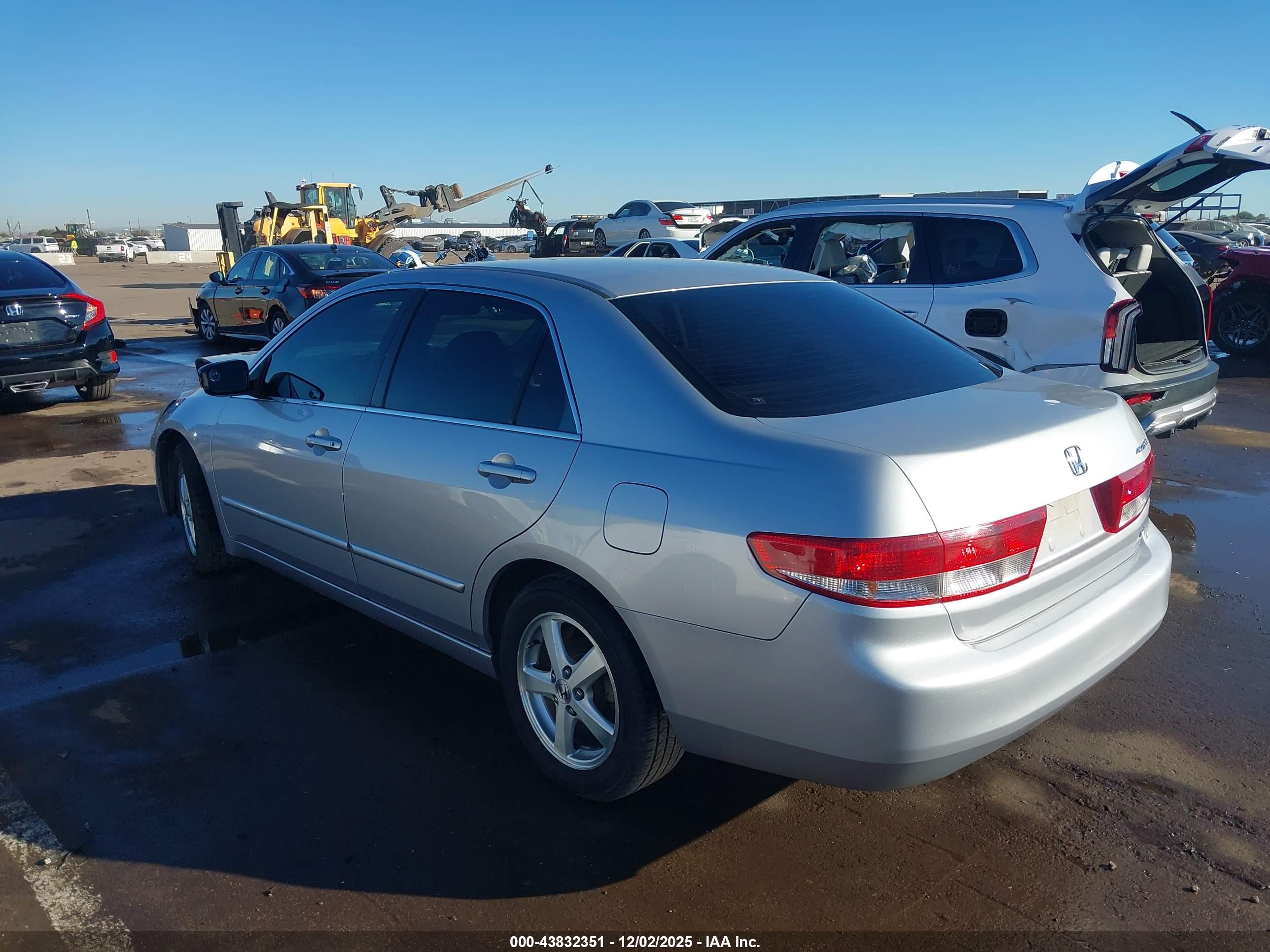 HONDA ACCORD image 3
