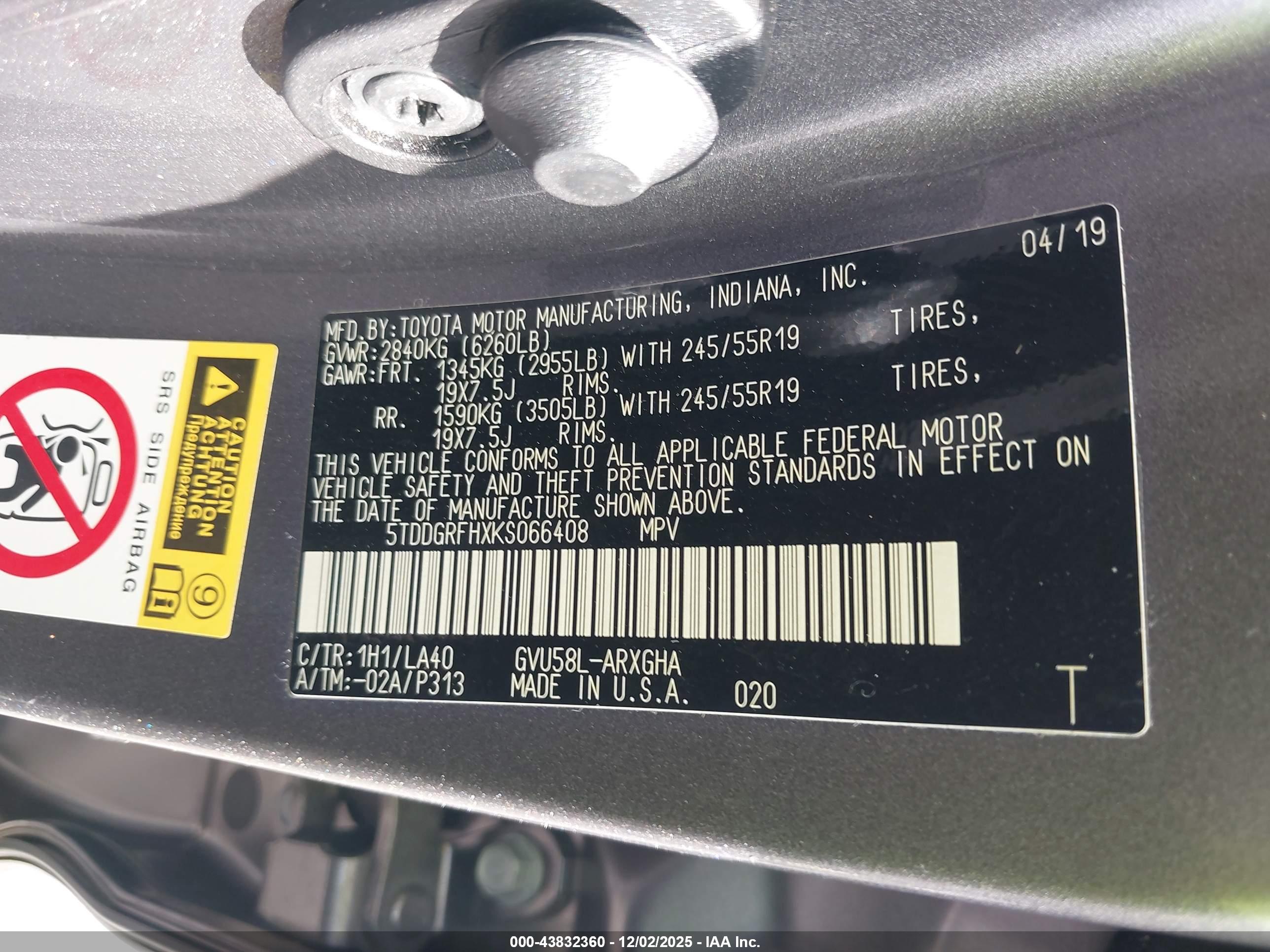 TOYOTA HIGHLANDER image 9