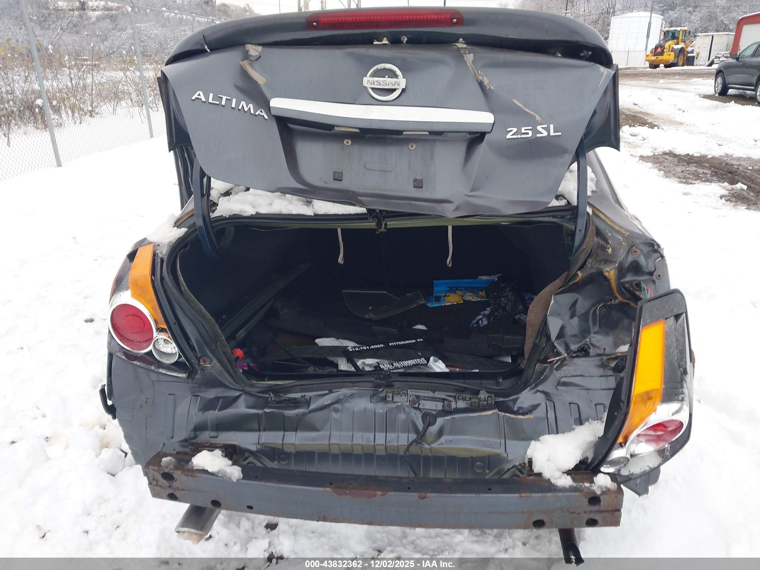 NISSAN ALTIMA image 6