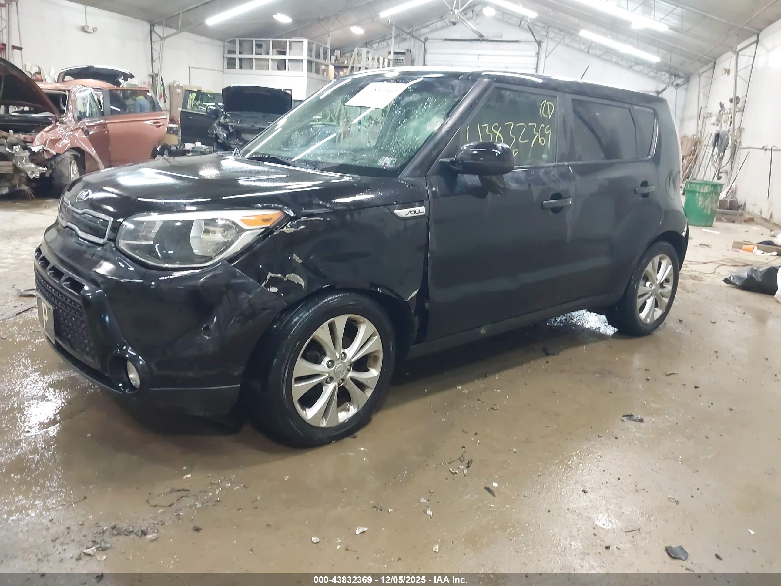 KIA SOUL image 2
