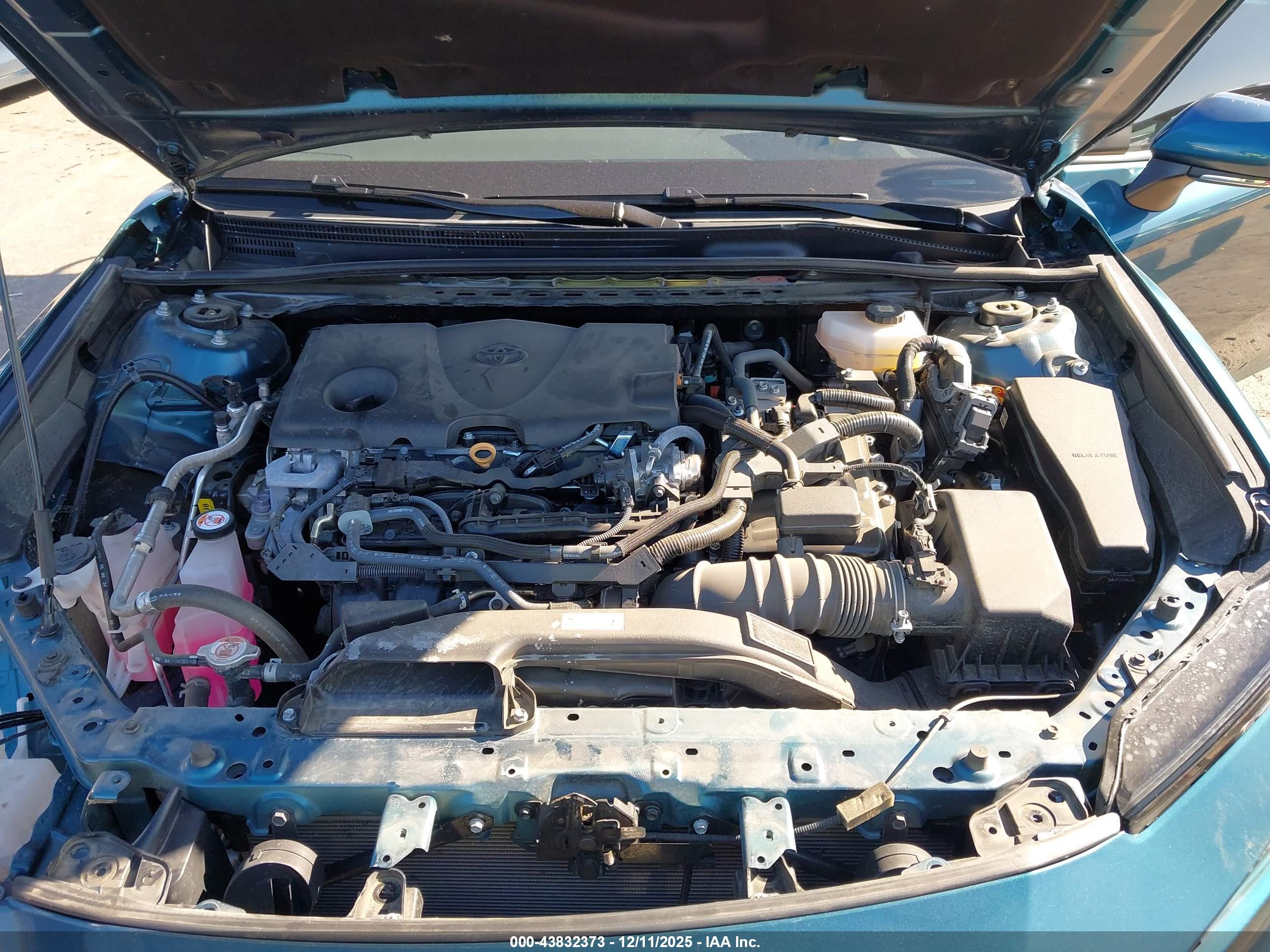TOYOTA CAMRY image 10