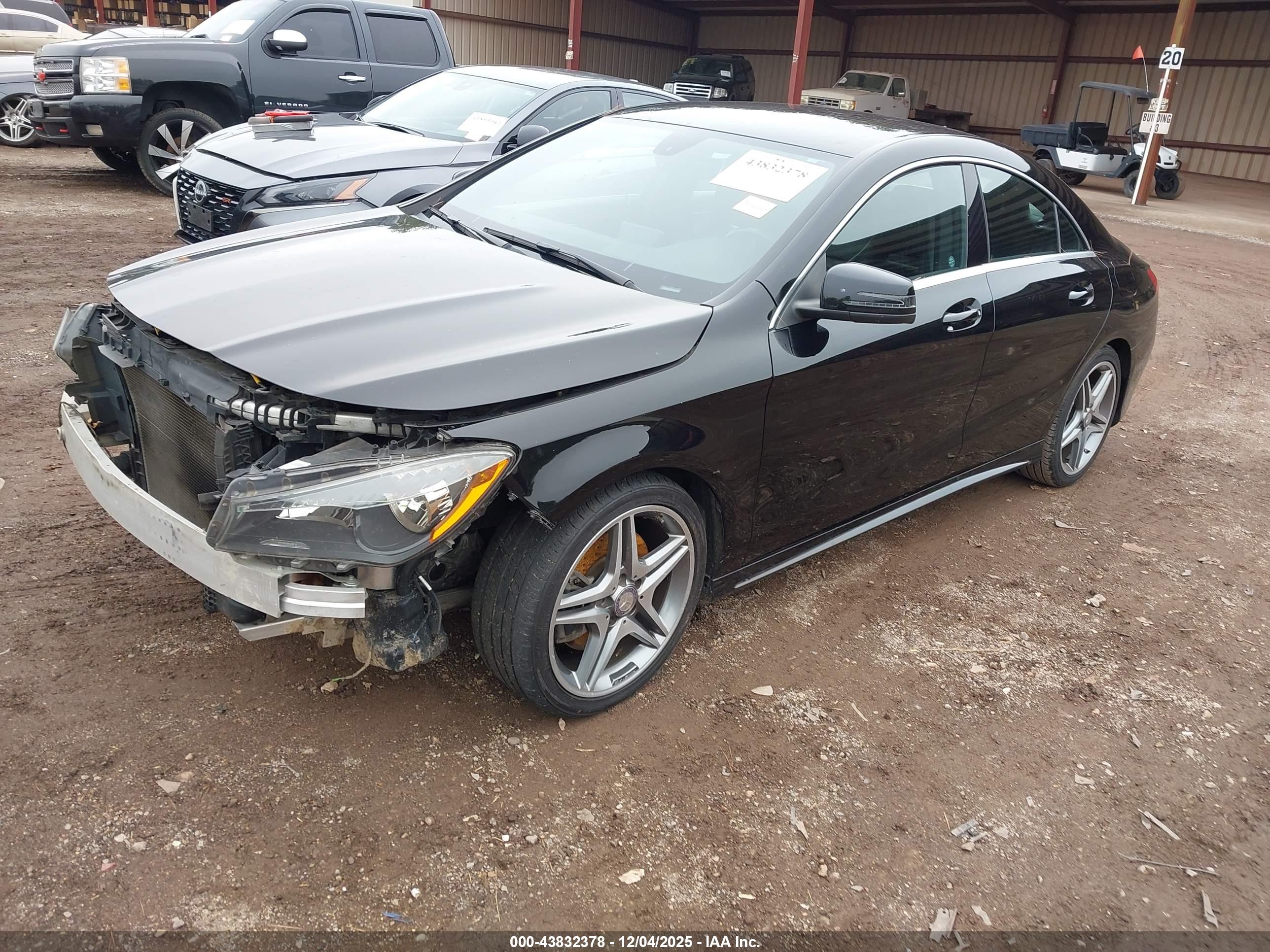 MERCEDES-BENZ CLA image 2