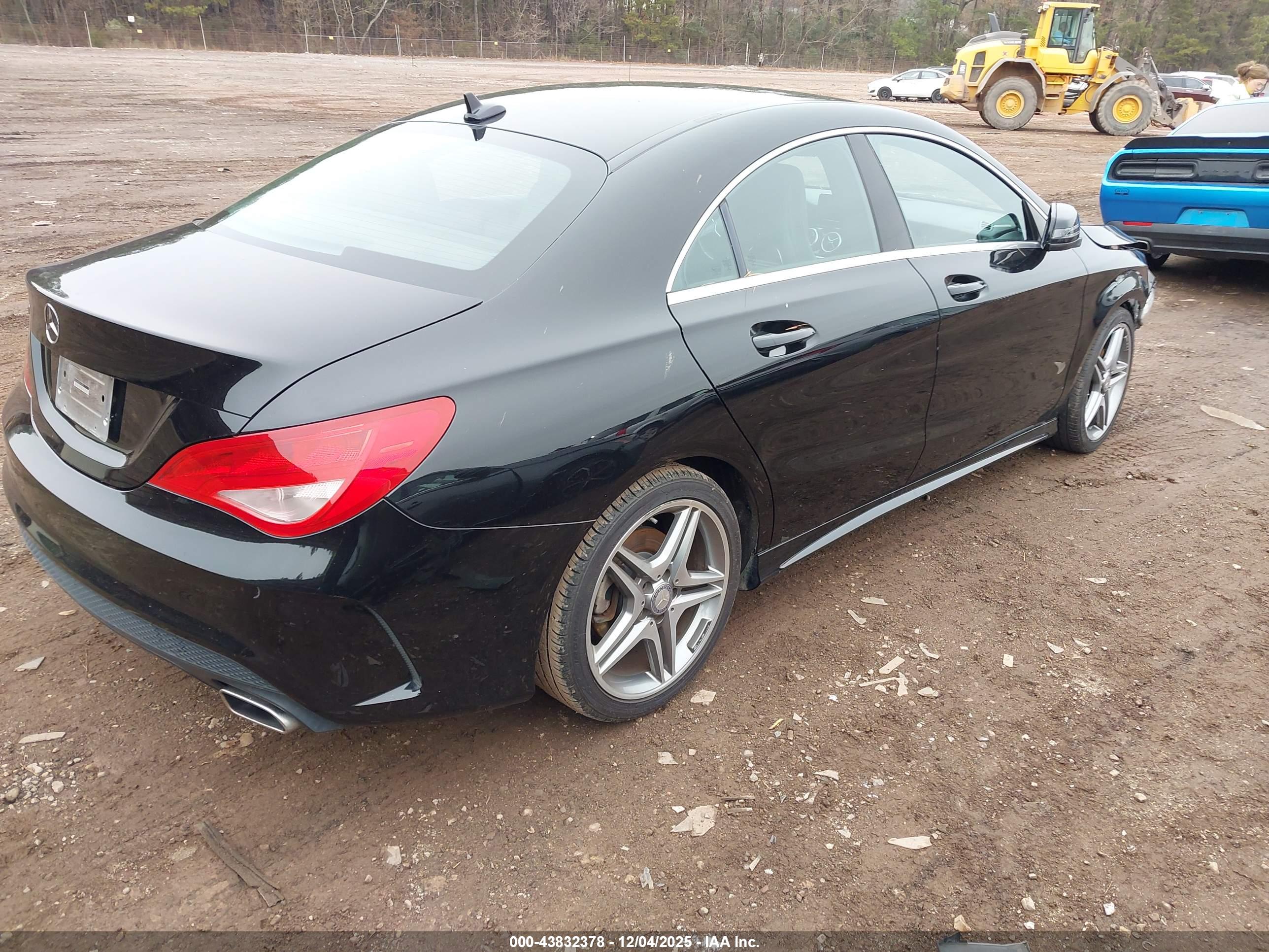 MERCEDES-BENZ CLA image 4