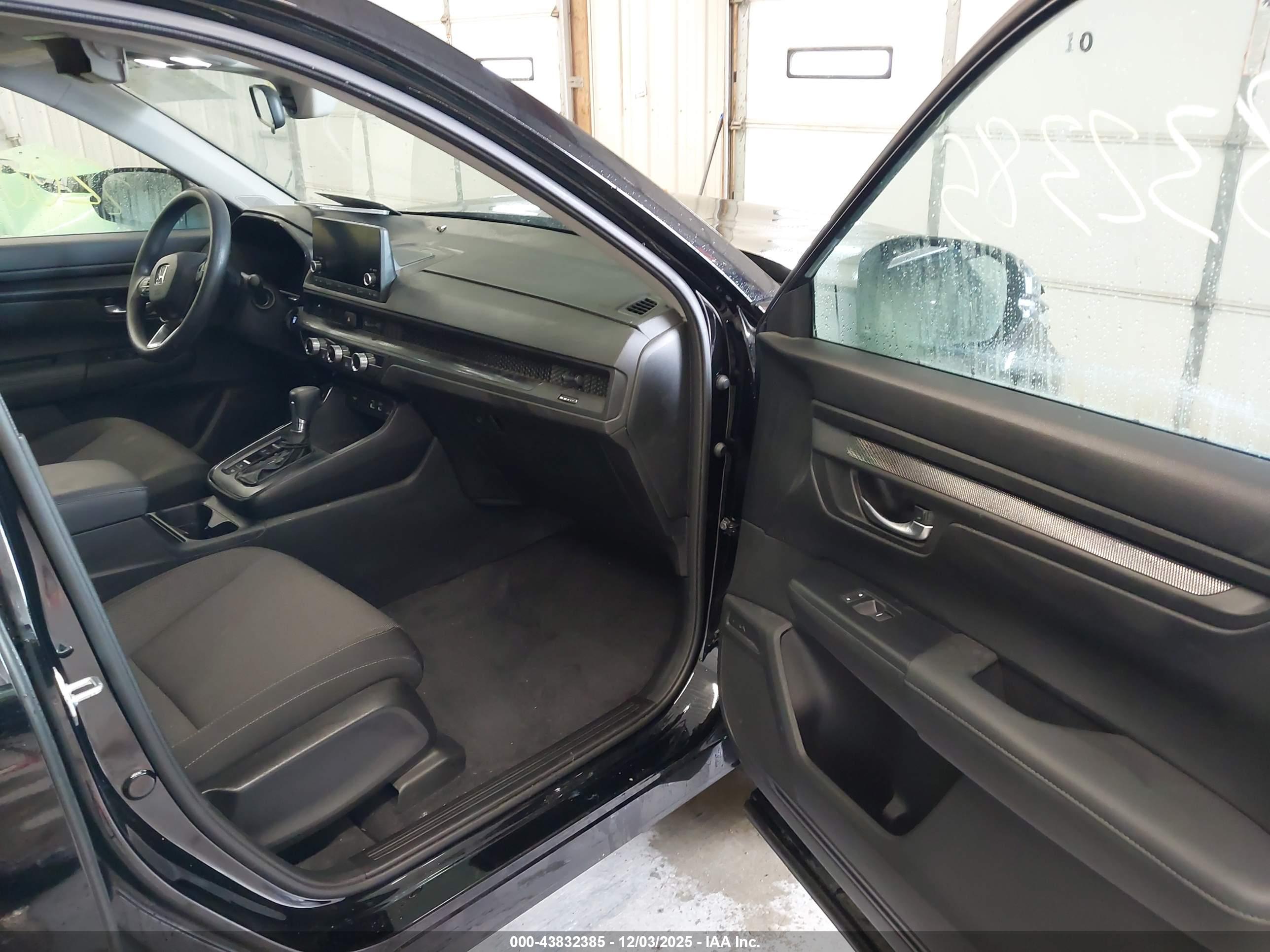 HONDA CR-V image 5