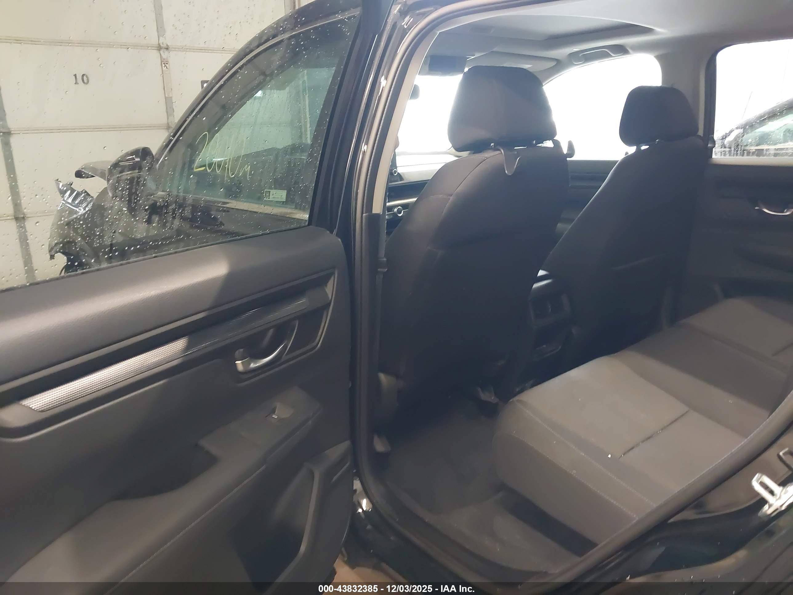 HONDA CR-V image 8