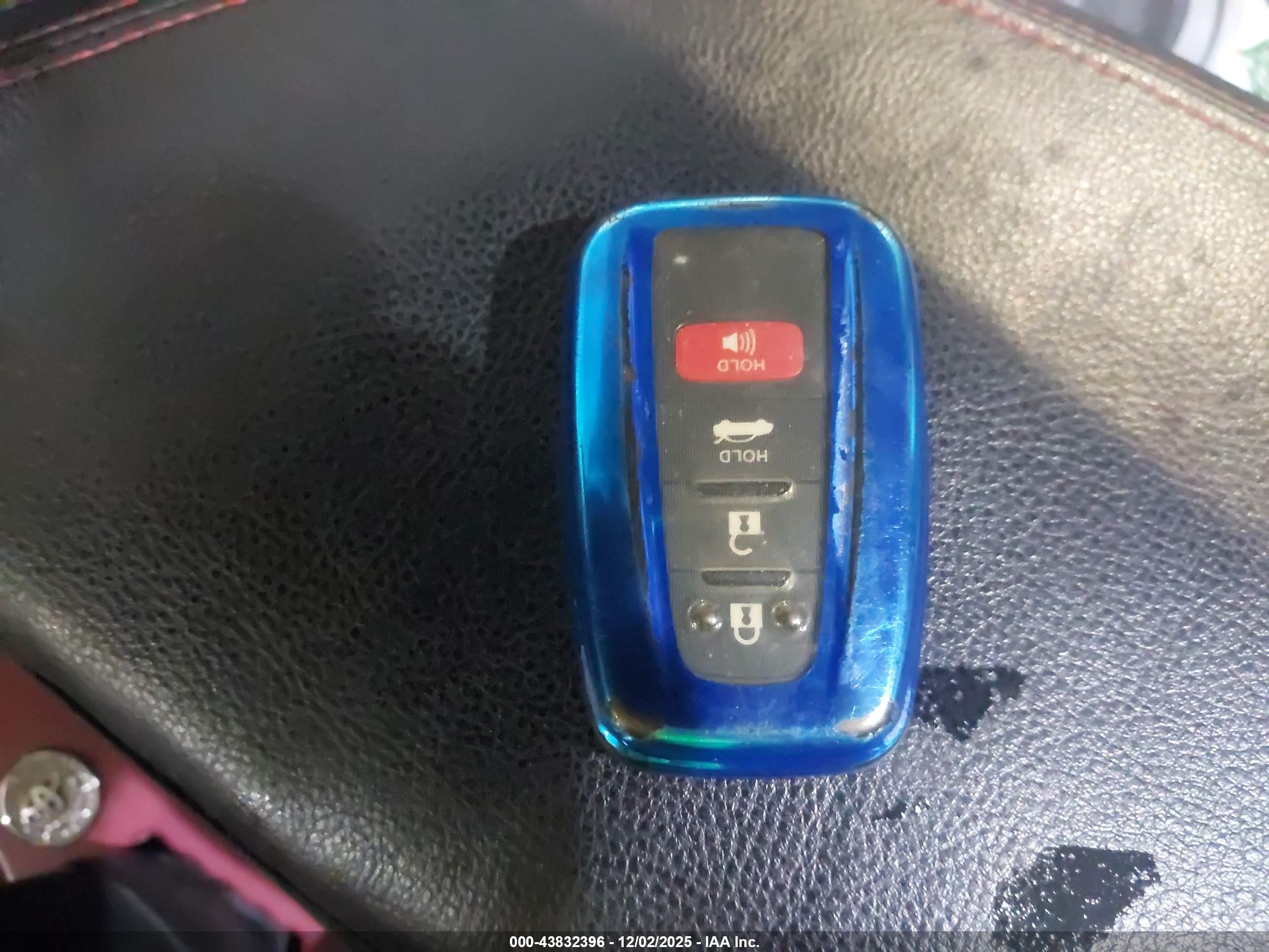 TOYOTA CAMRY image 11