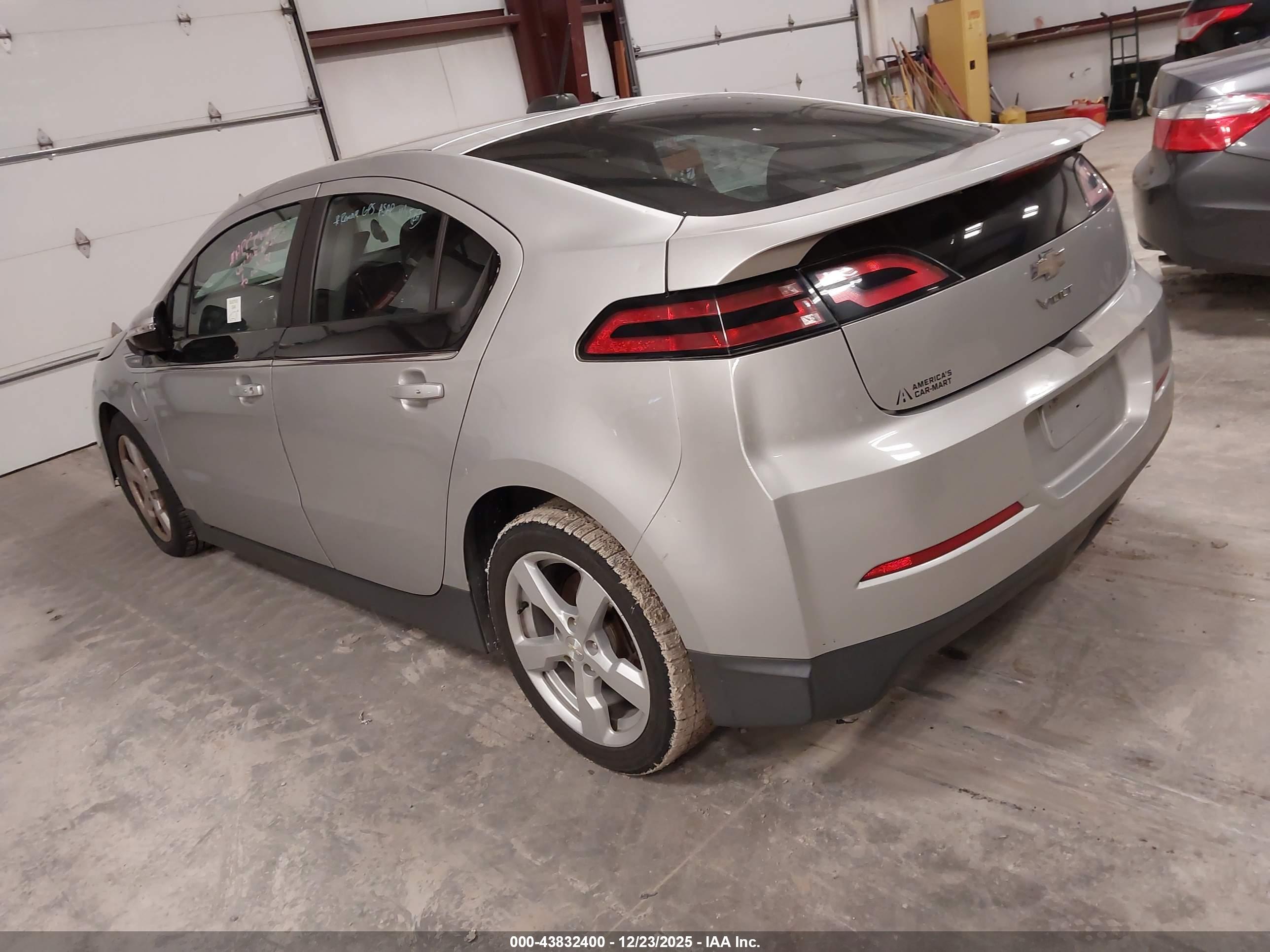 CHEVROLET VOLT image 3