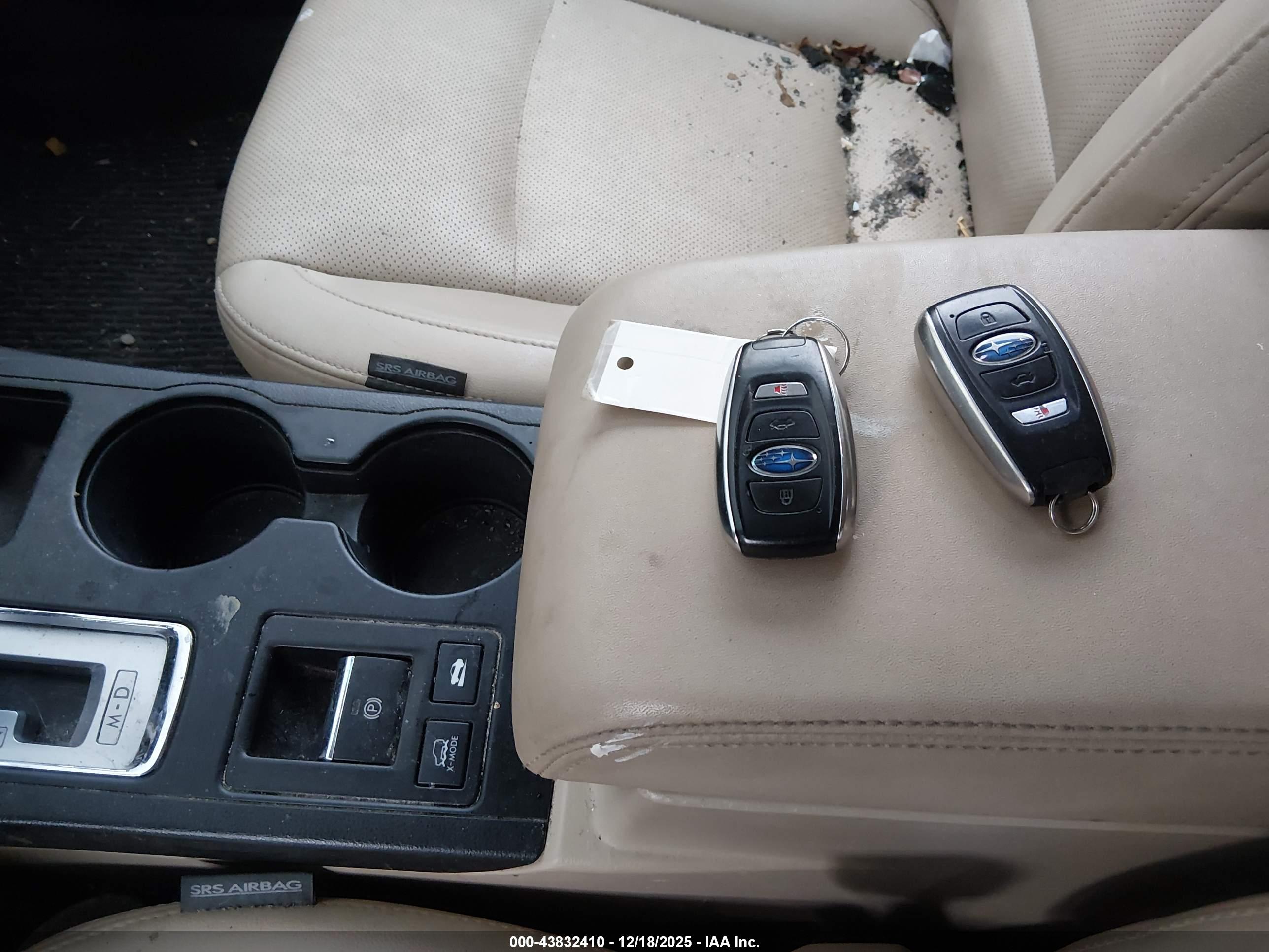 SUBARU OUTBACK image 11