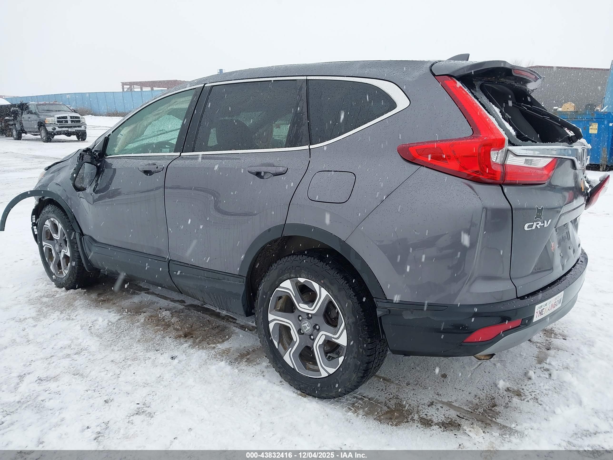 HONDA CR-V image 3