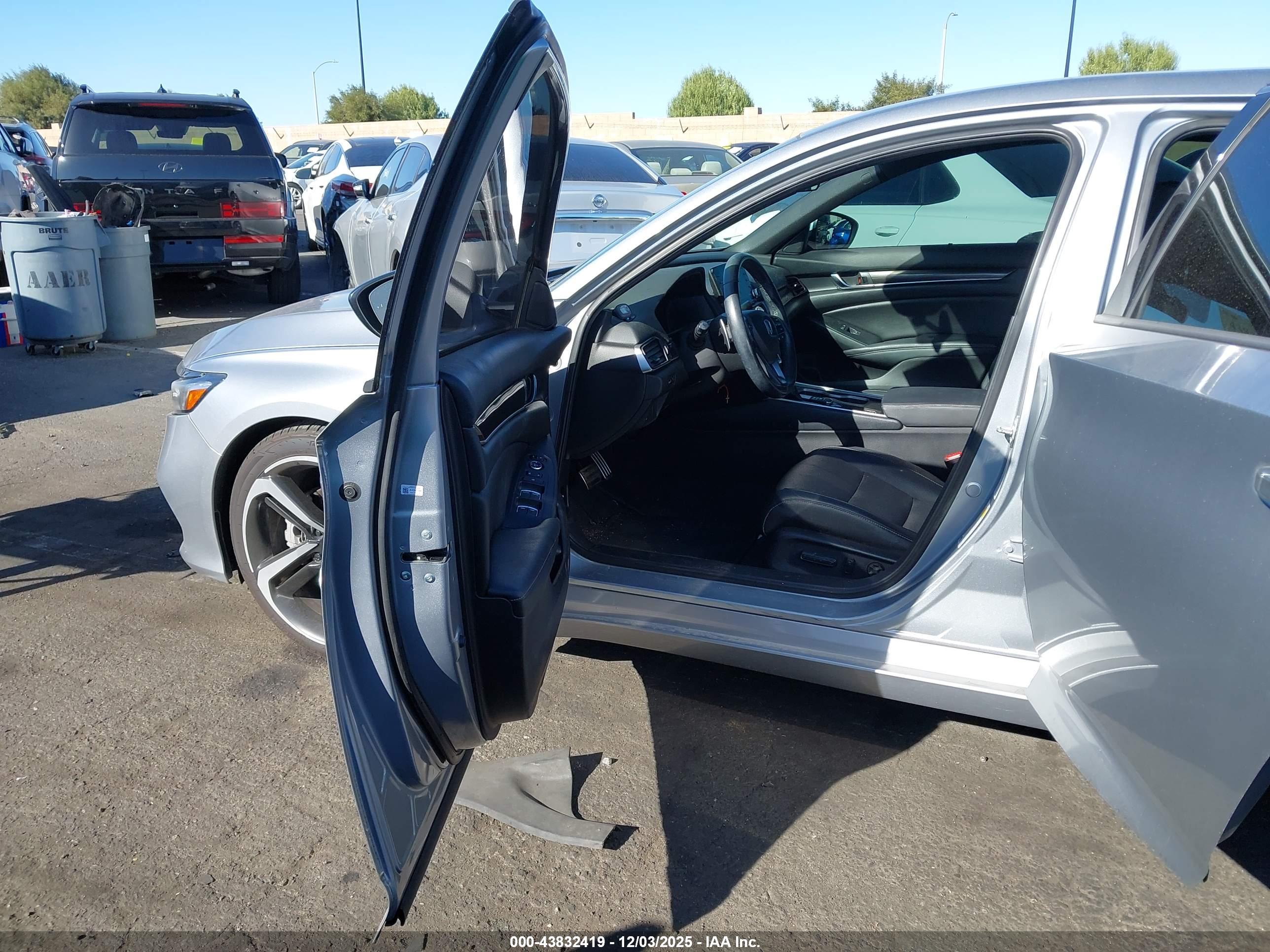 HONDA ACCORD image 5