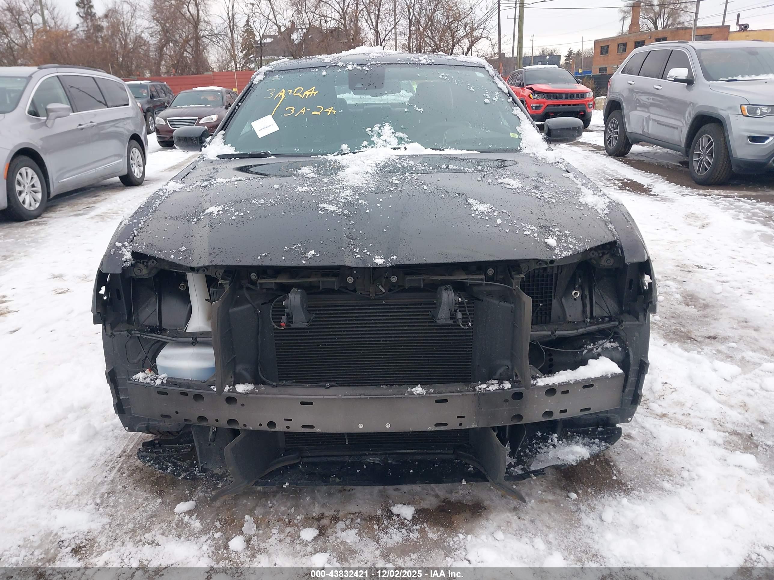 CHRYSLER 300 image 6