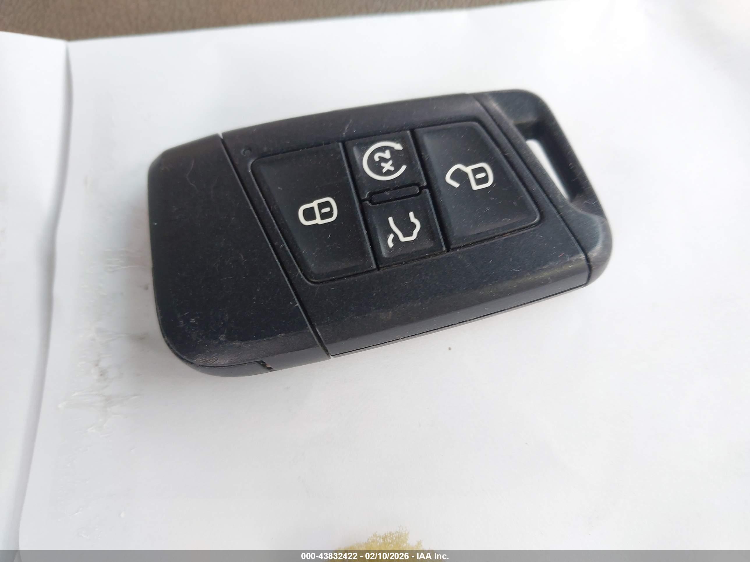 VOLKSWAGEN TIGUAN image 11