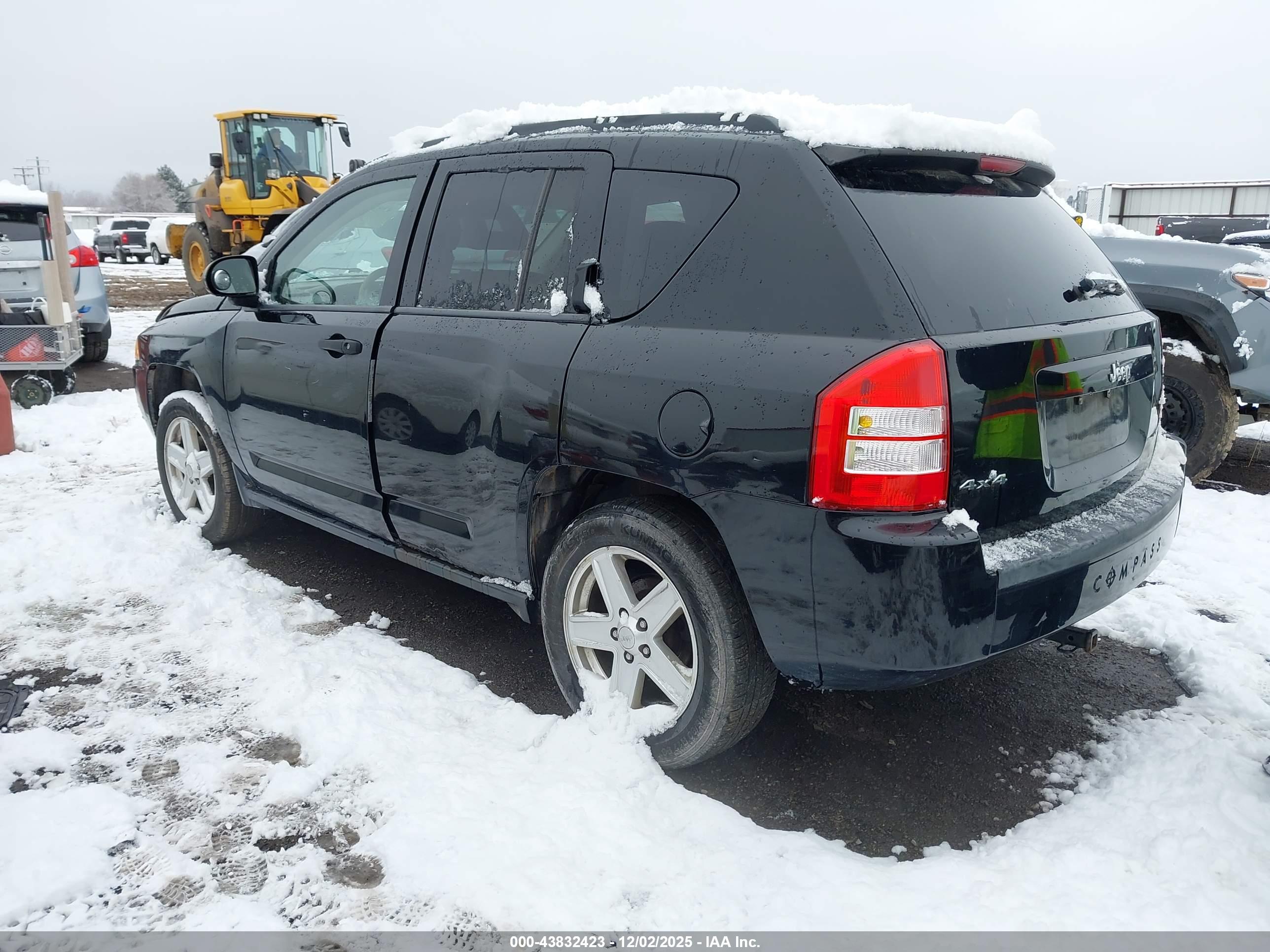 JEEP COMPASS image 3