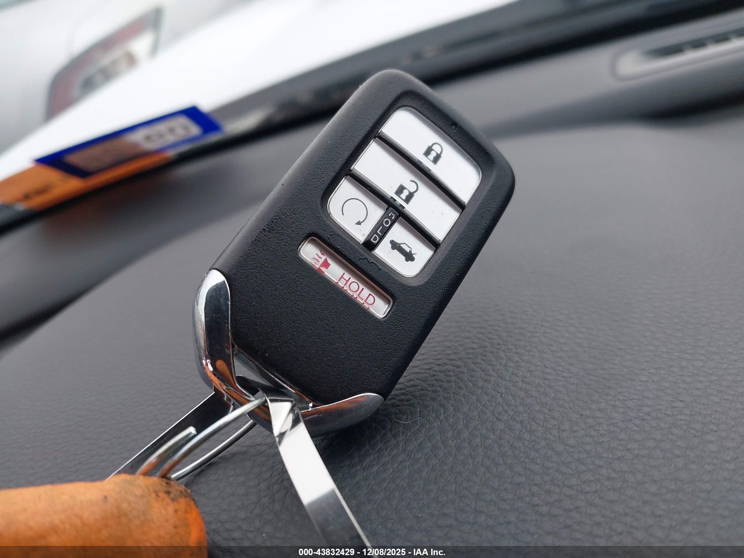 HONDA ACCORD image 11