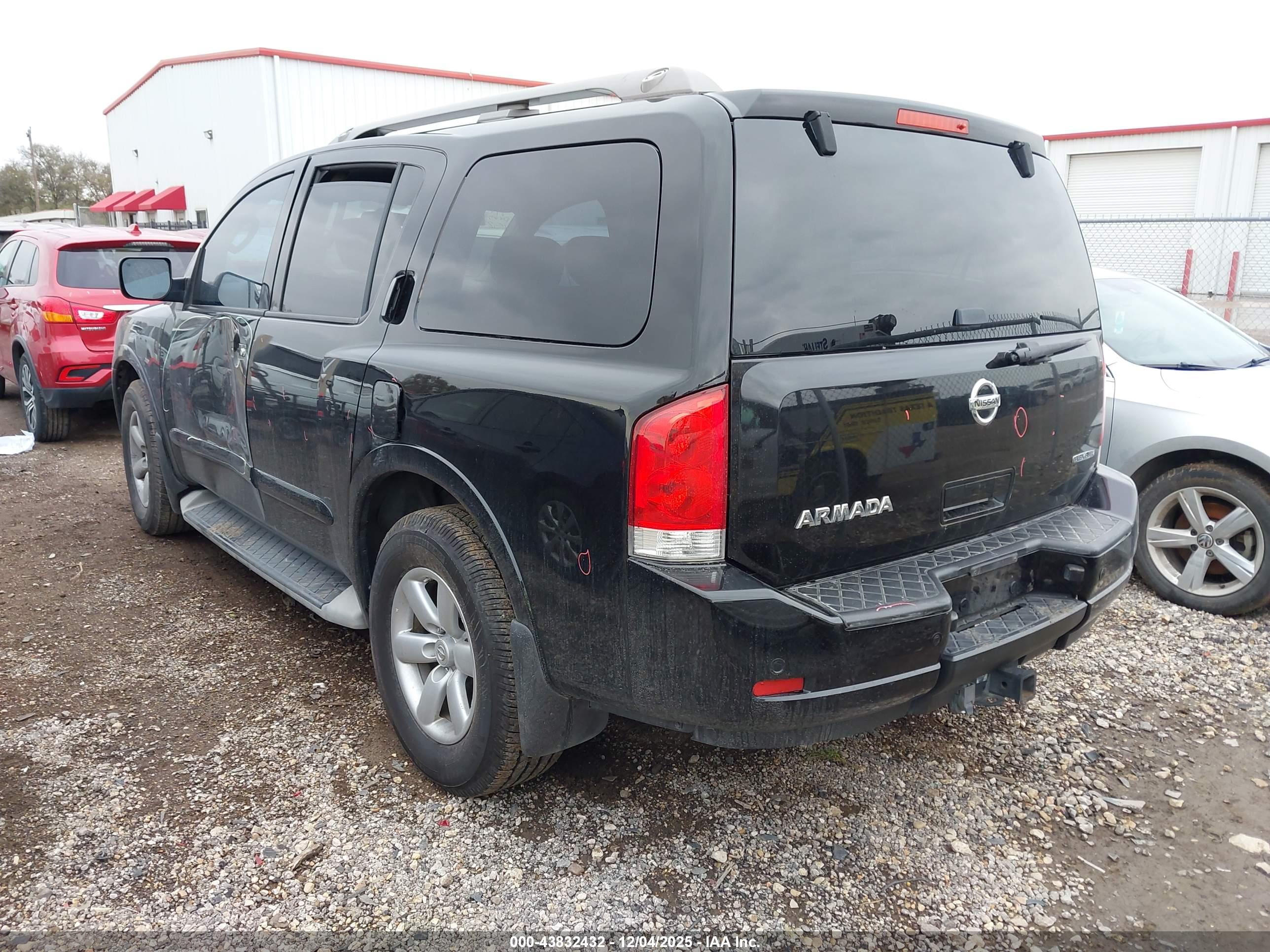 NISSAN ARMADA image 3
