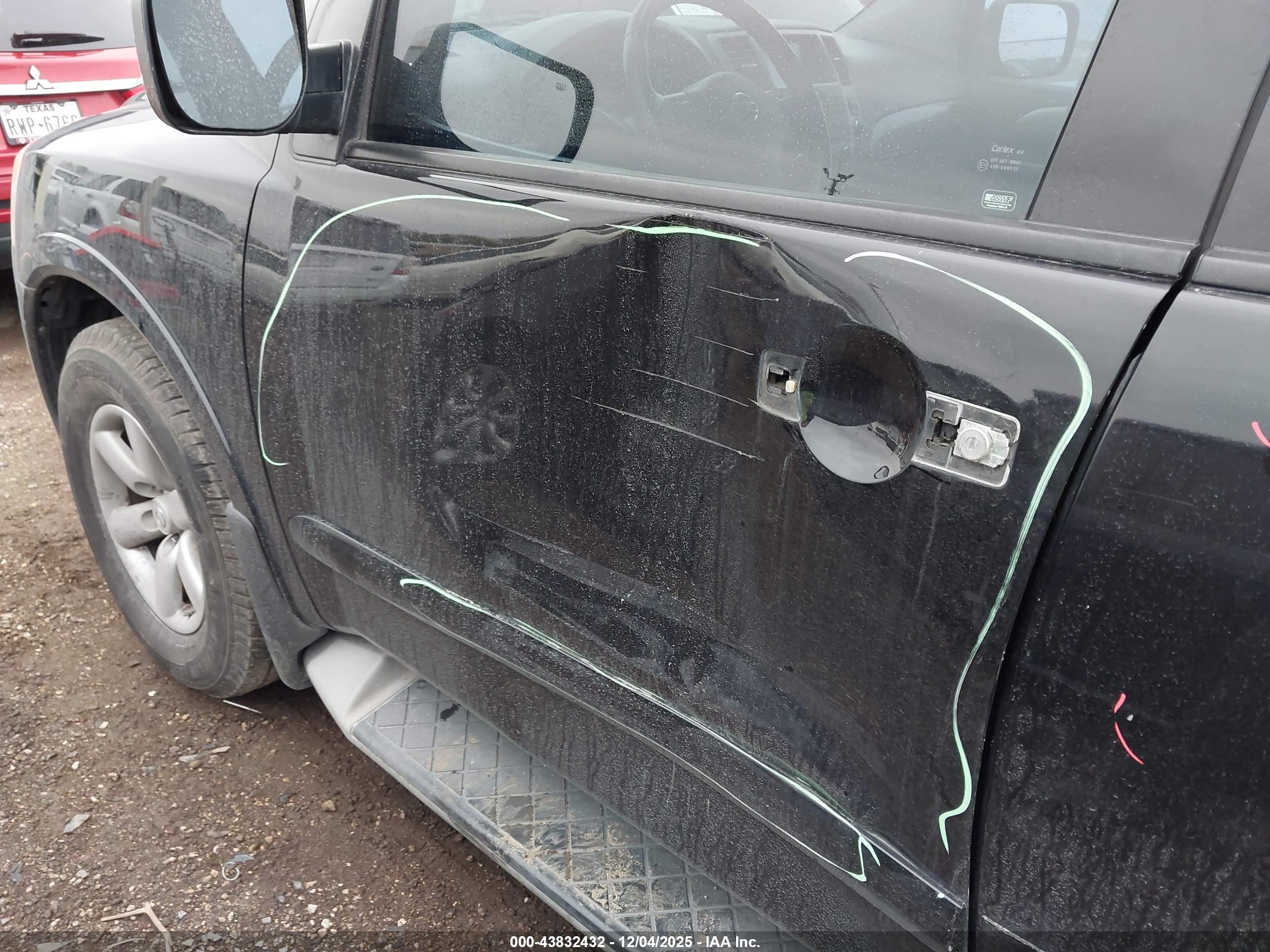 NISSAN ARMADA image 6