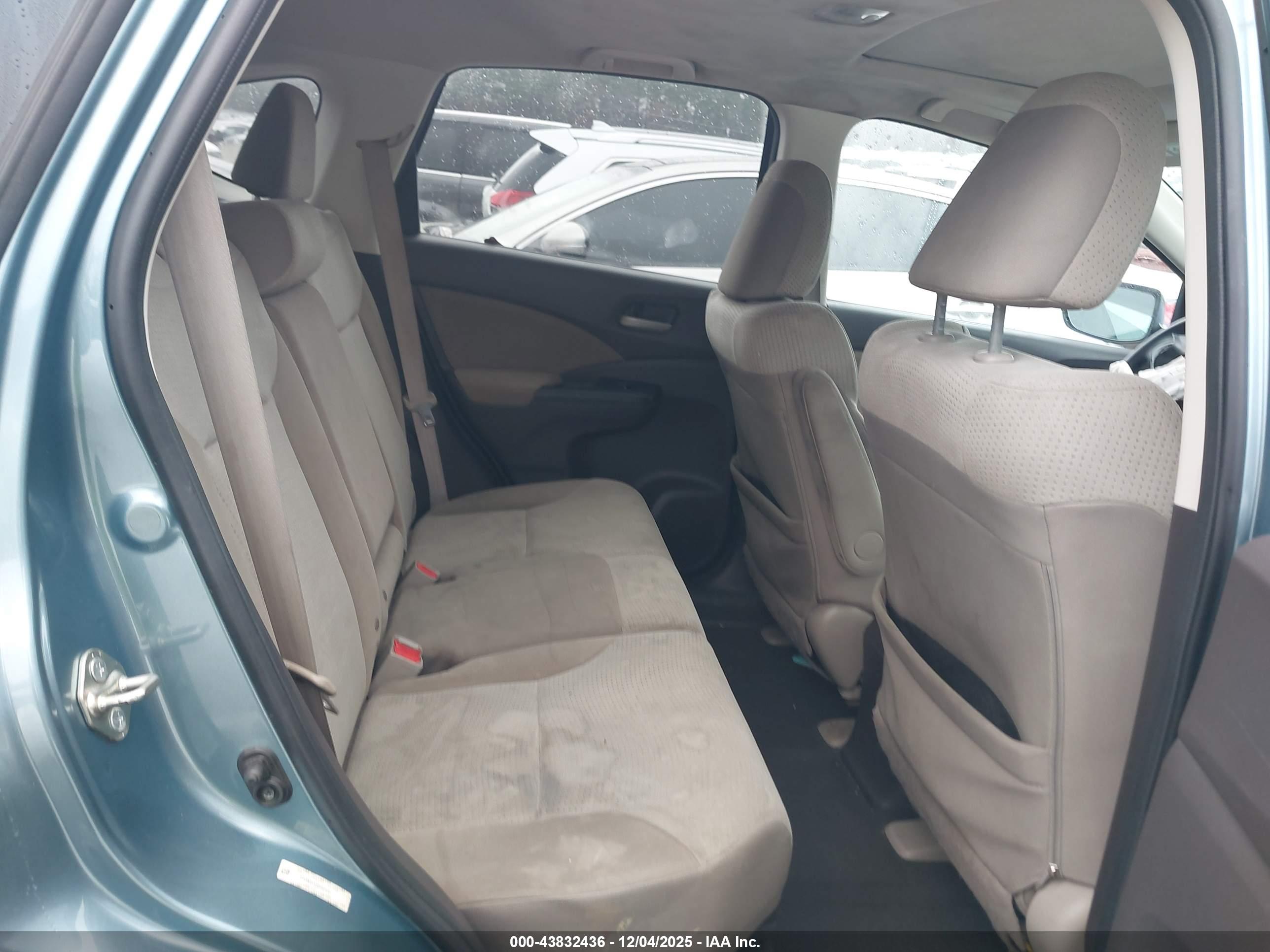 HONDA CR-V image 8