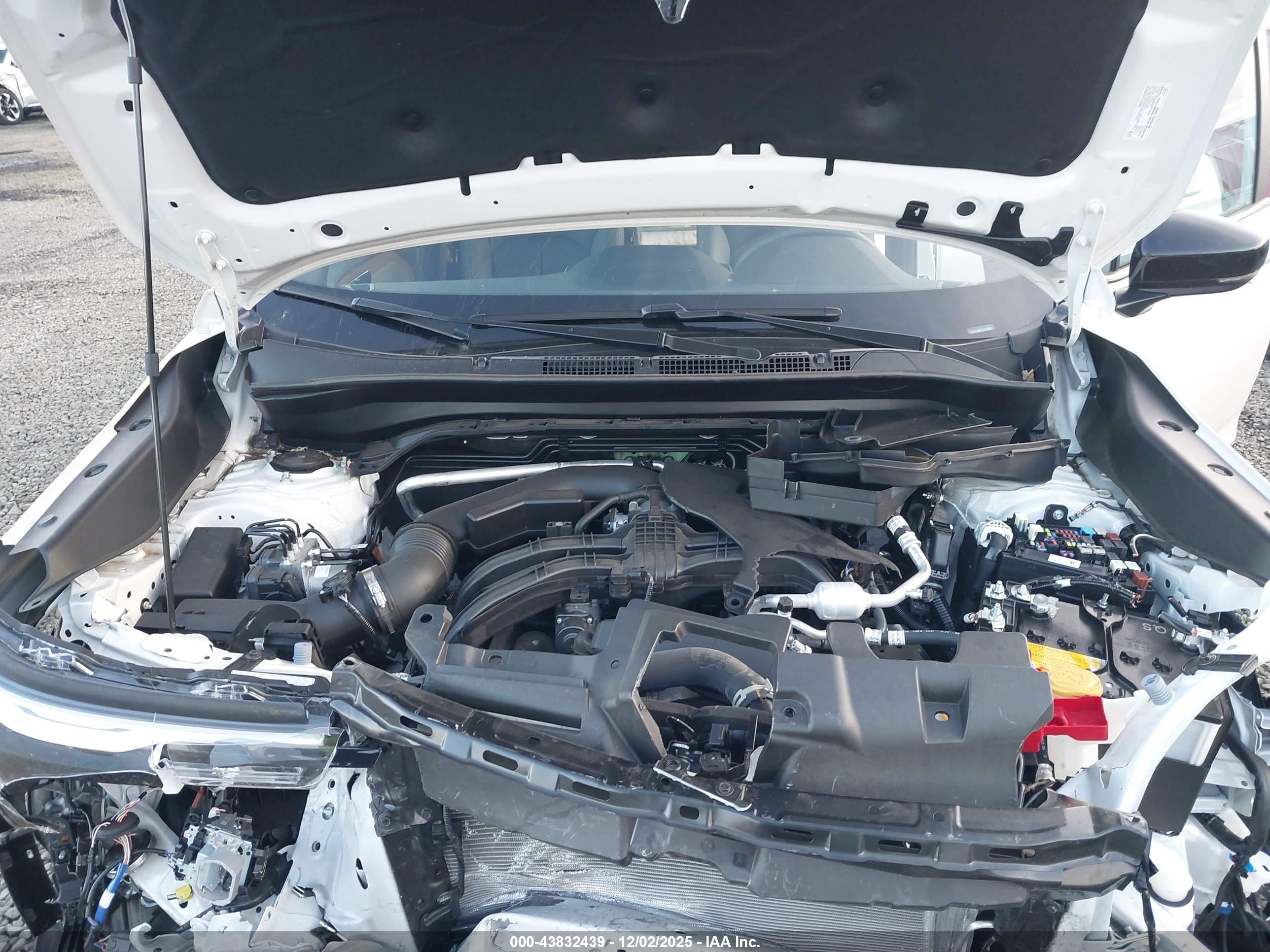 SUBARU FORESTER image 10
