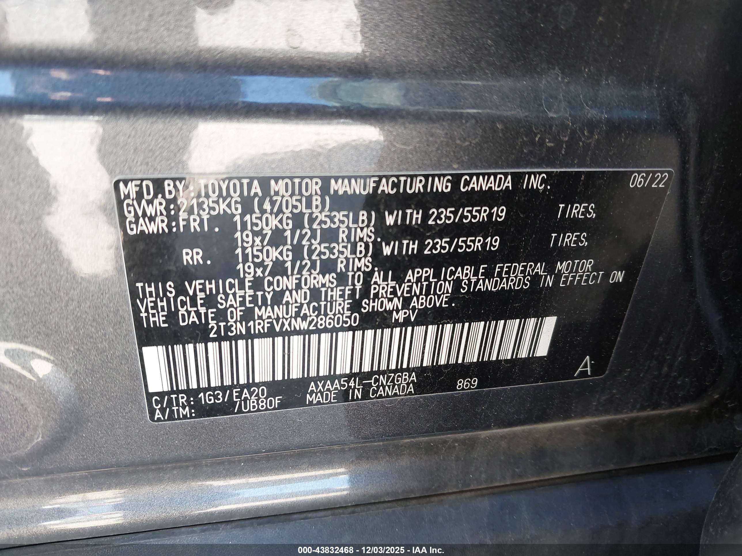 TOYOTA RAV4 image 9